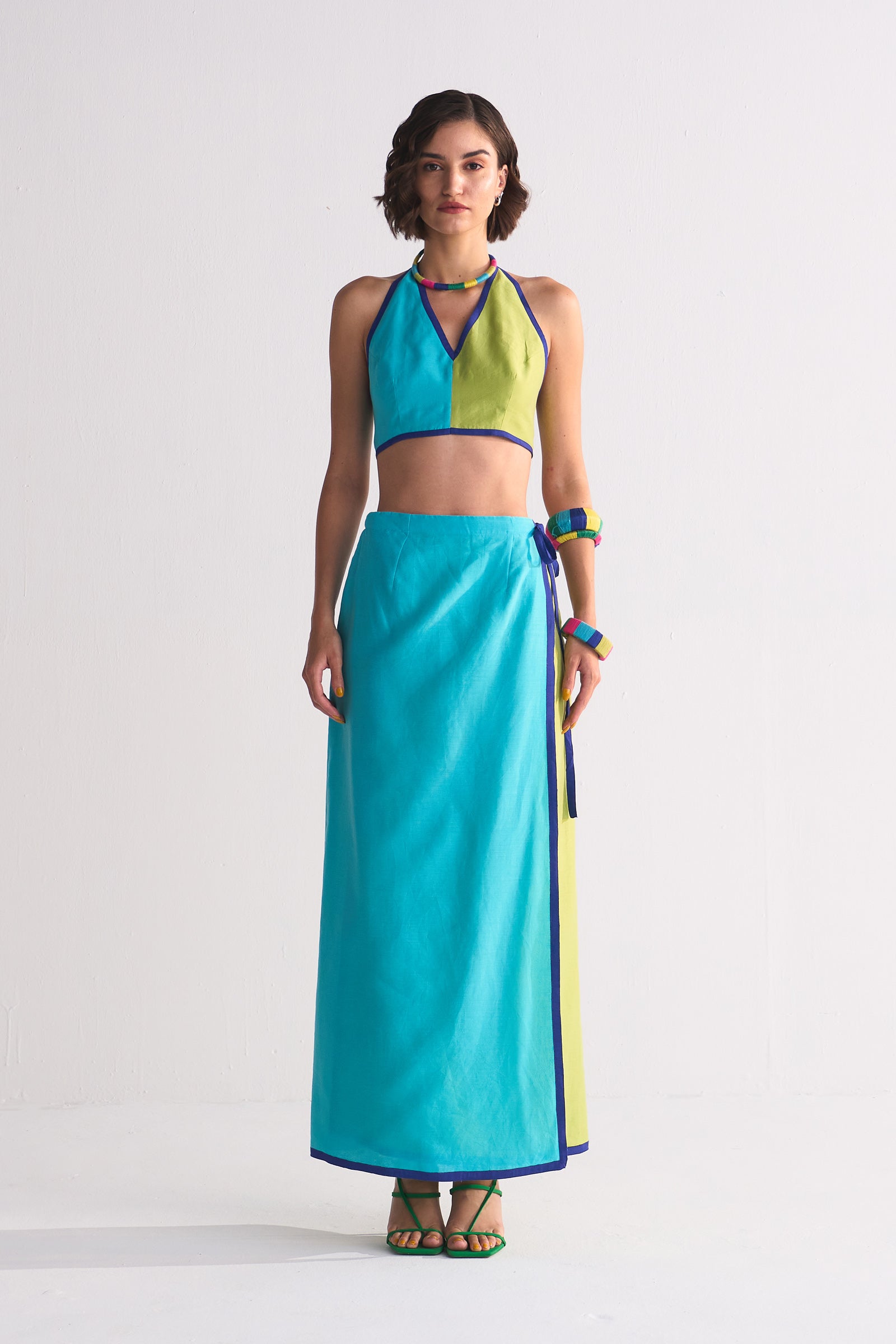 COLOUR BLOCKED BRALET