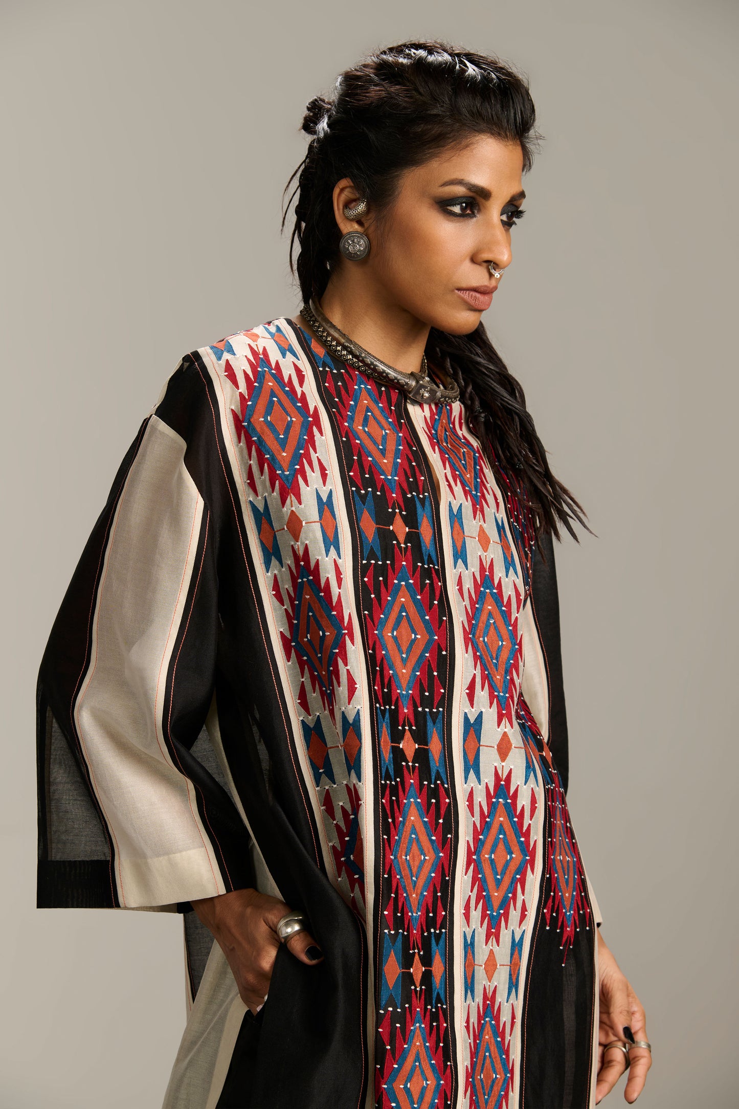 BOX KAMEEZ