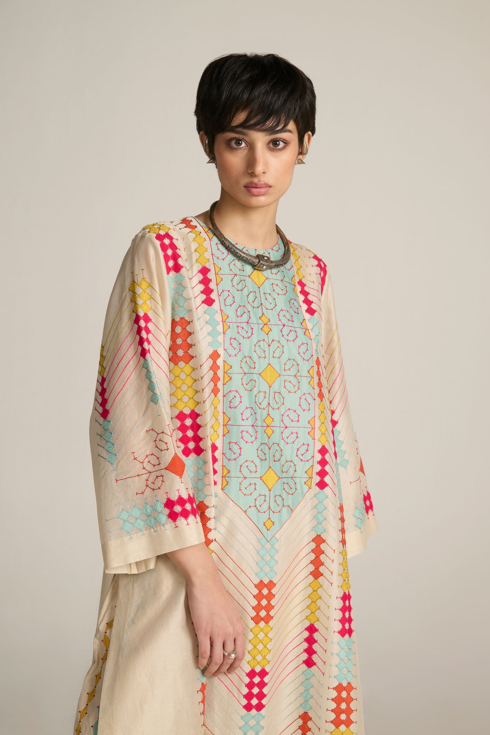 CHOGA KAMEEZ