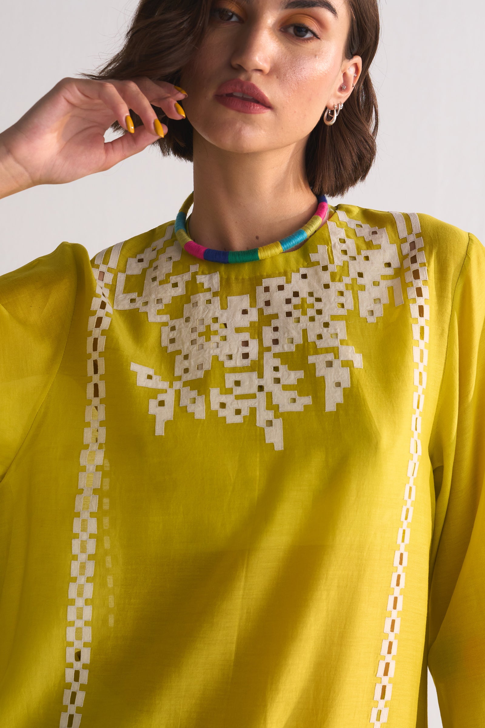 FLORAL NECK APPLIQUE' AND CUTWORK DRESS