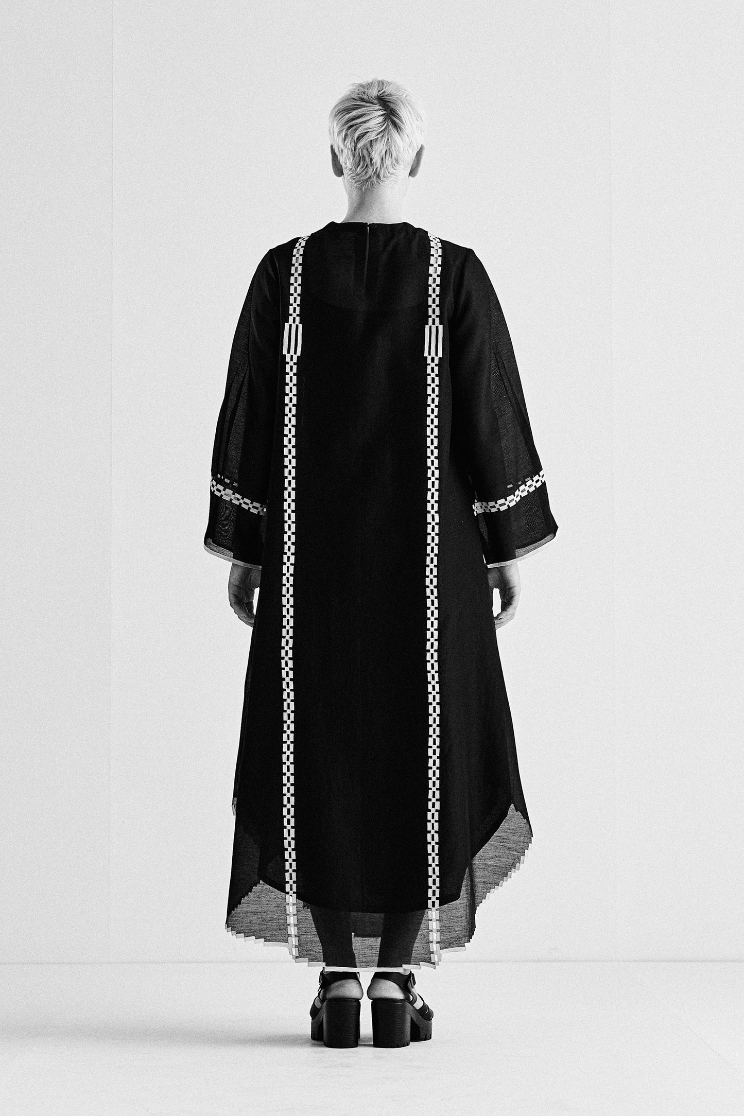 CIRCULAR MAXI DRESS WITH APPLIQUE' AND CUTWORK