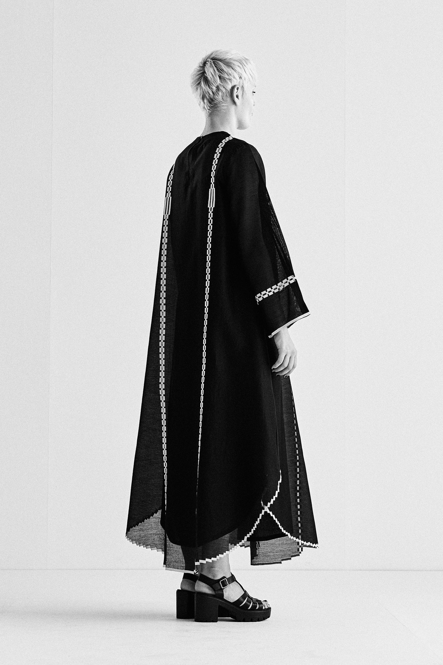 CIRCULAR MAXI DRESS WITH APPLIQUE' AND CUTWORK