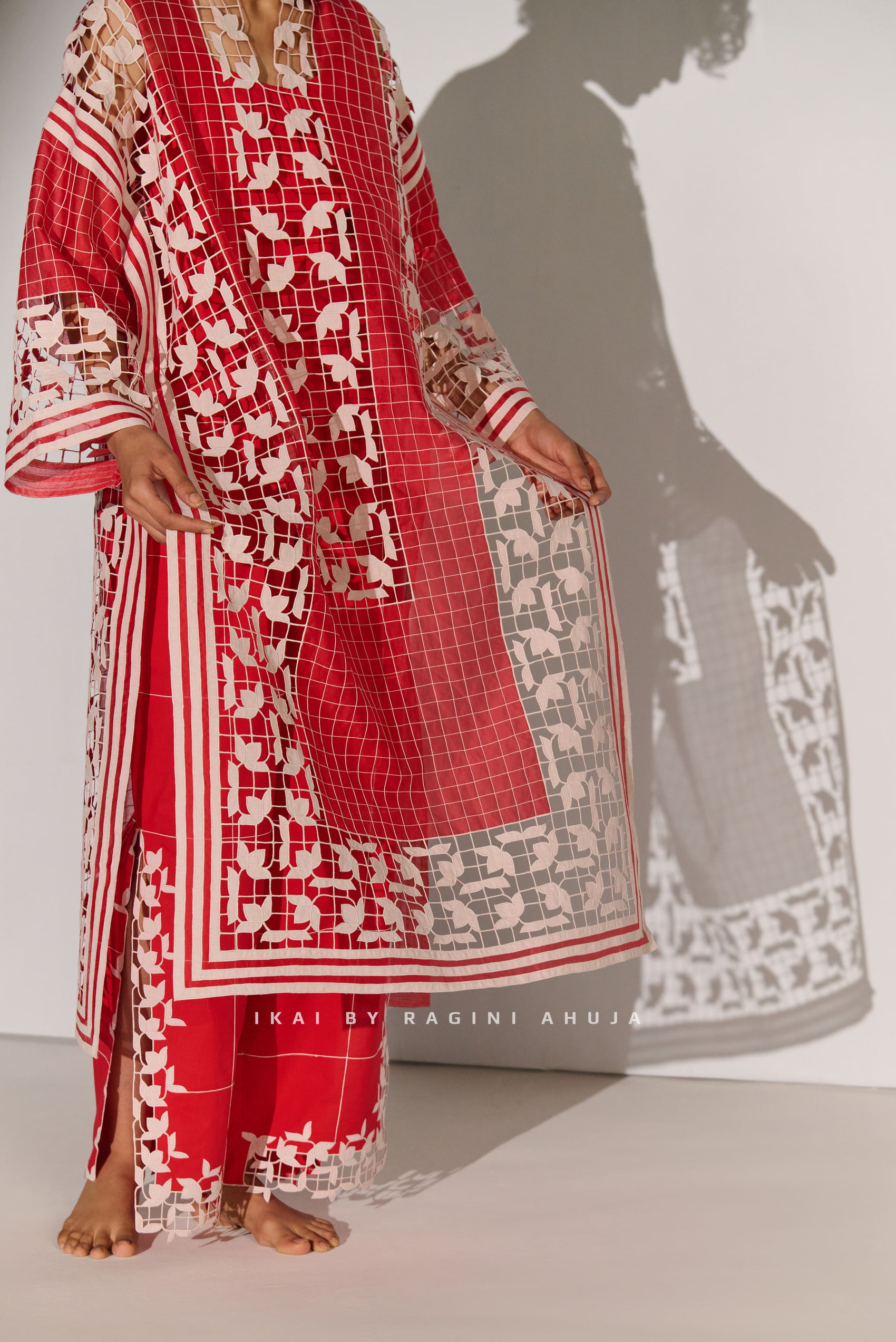 GEOMETRIC FLORAL CUTWORK DROP SHOULDER KAMEEZ