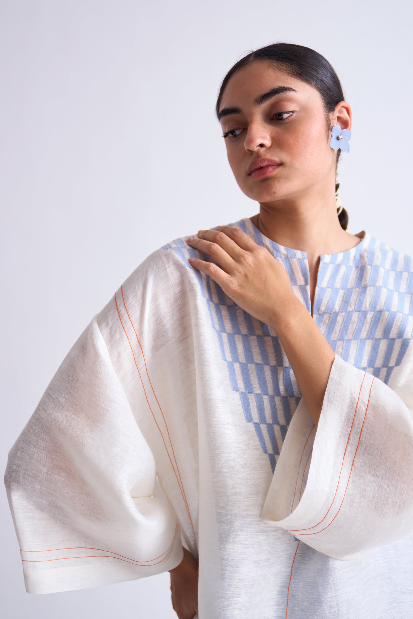 LINEN KAFTAN TUNIC