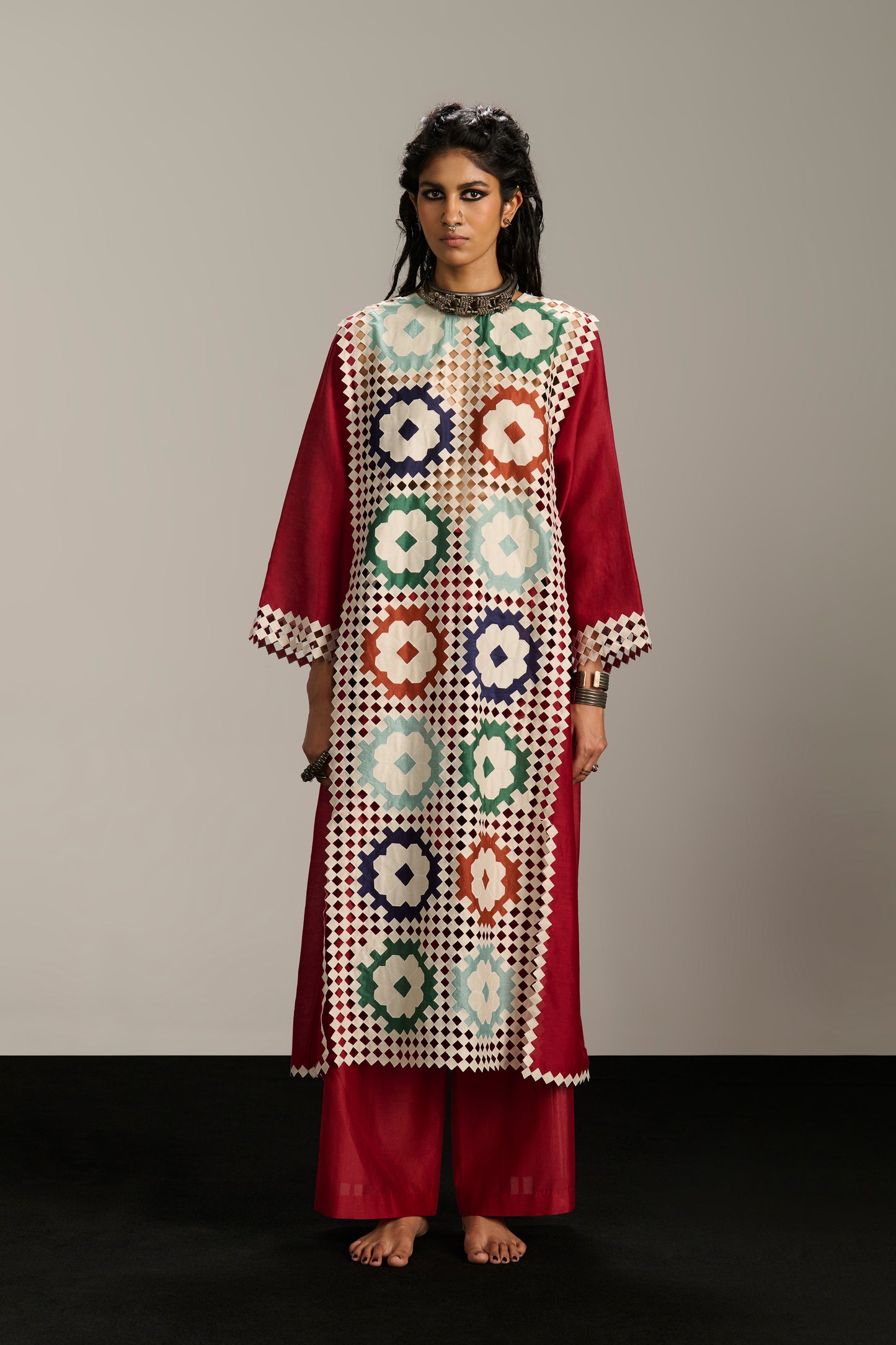 FRONT PANEL AND SLIT KAMEEZ