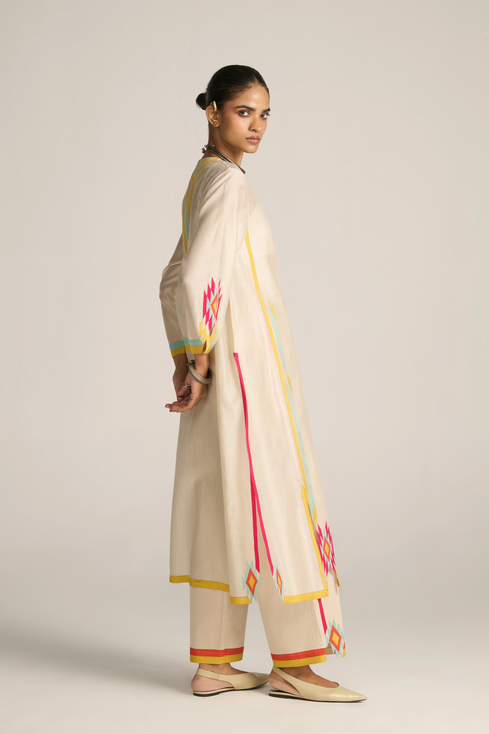 FRONT PANEL AND SLIT A-LINE KAMEEZ