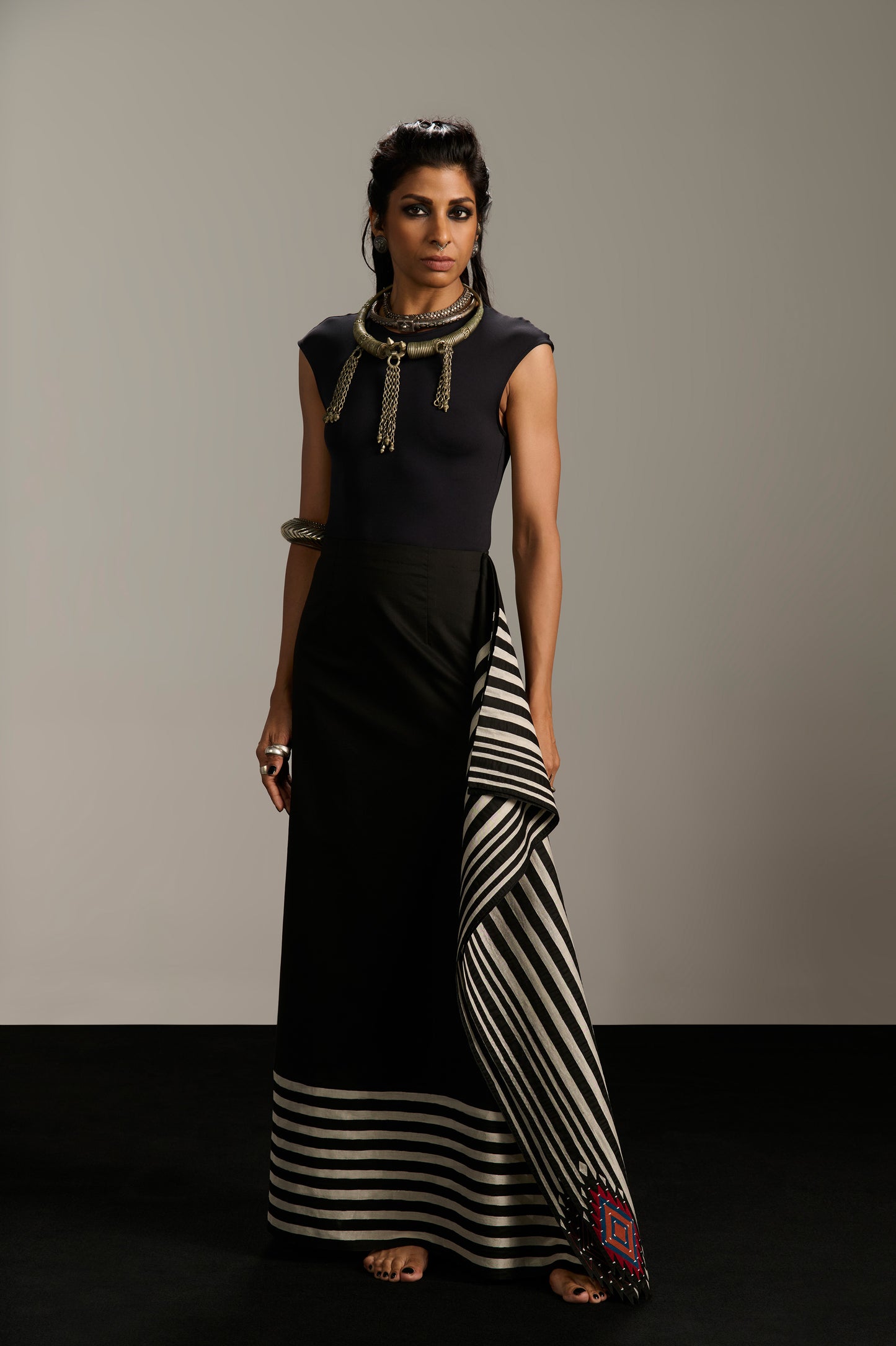 FALLING PANEL SKIRT