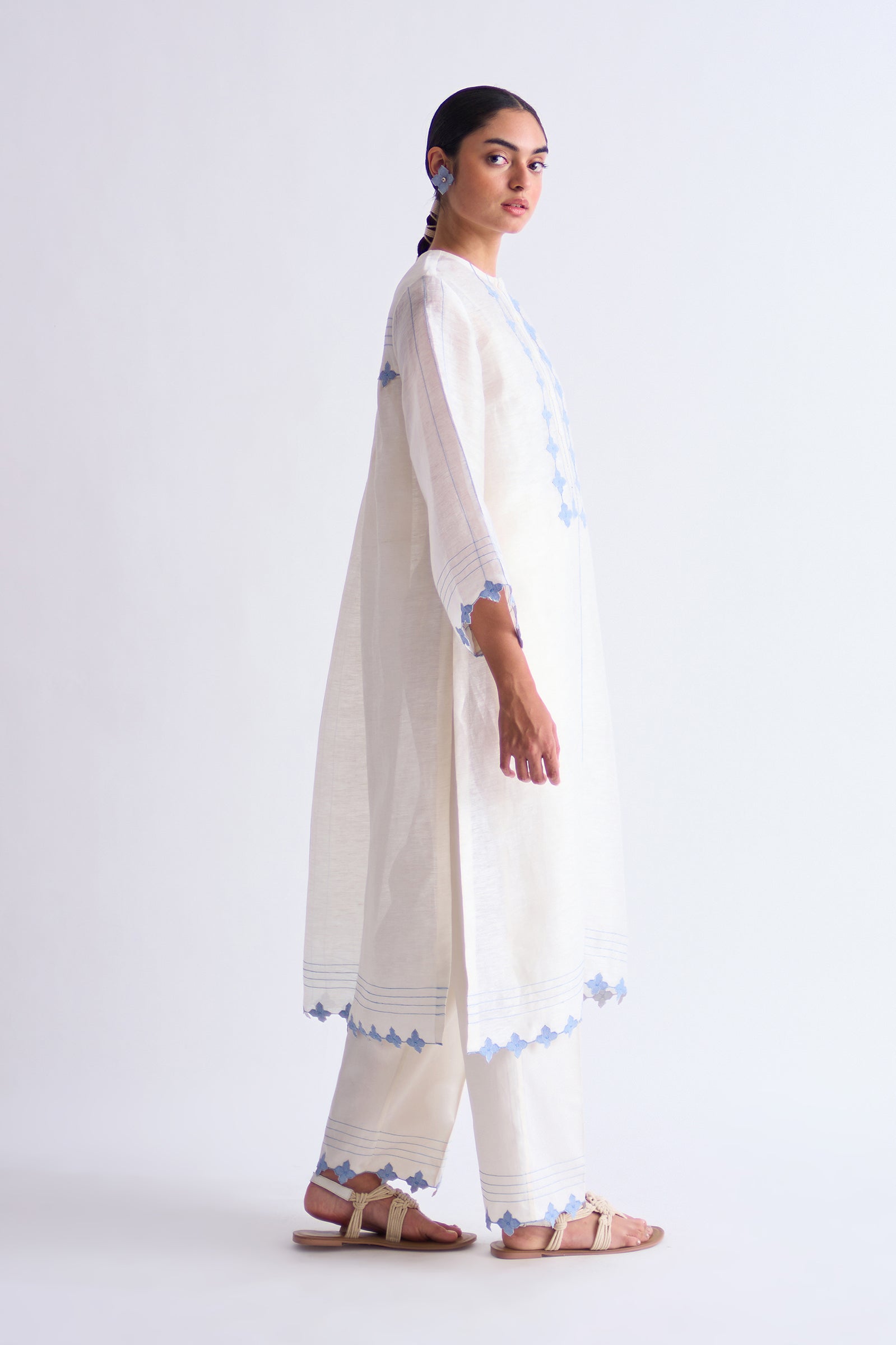 LINEN BACK GATHER KAMEEZ