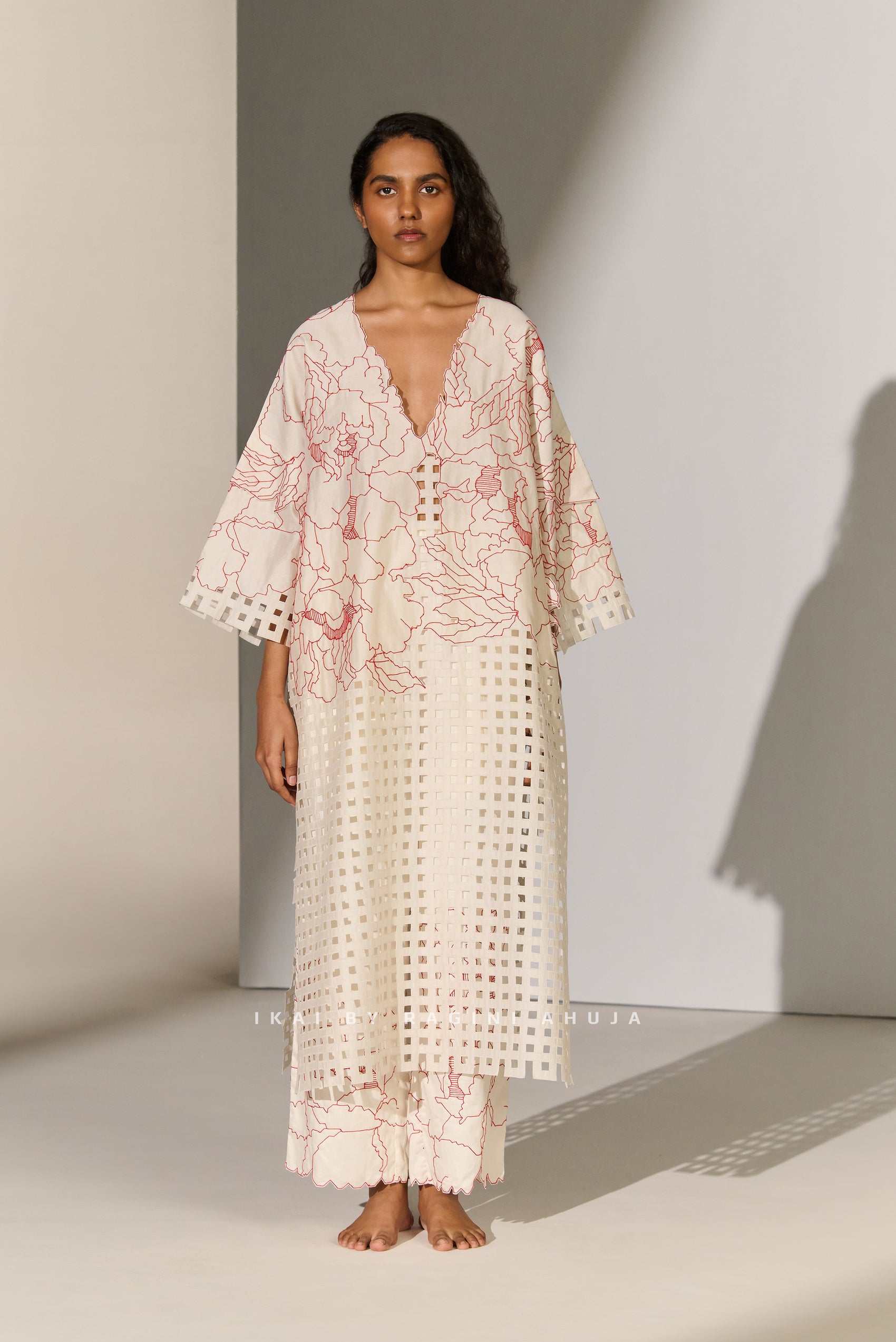 GEOMETRIC AND FLORAL CUTWORK KAFTAN IVR