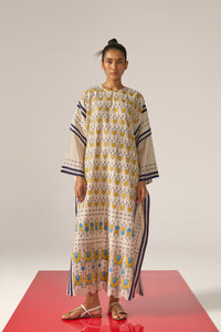 APPLIQUE' AND OUTLINE LONG KAFTAN