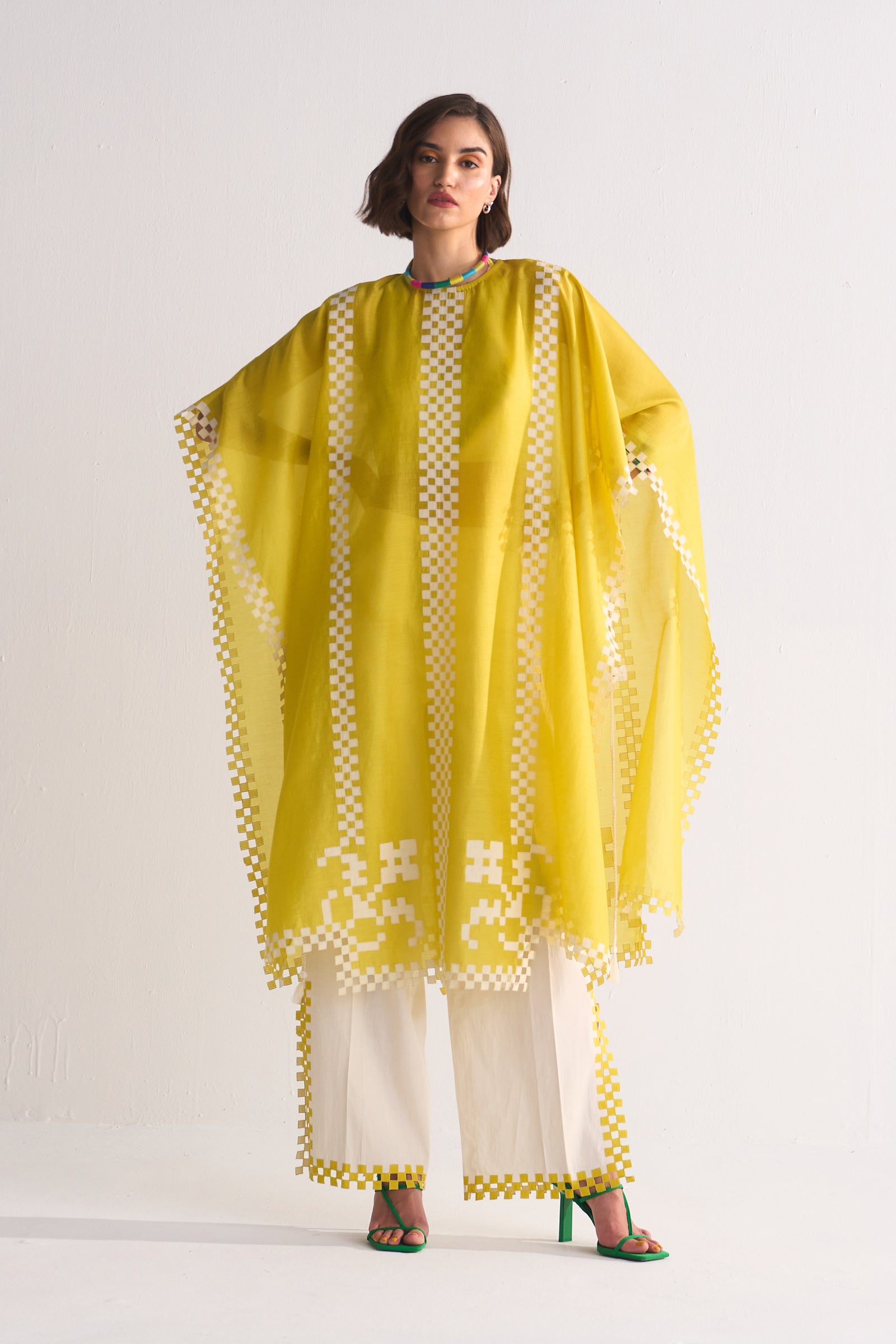 APPLIQUE' AND CUTWORK KAFTAN