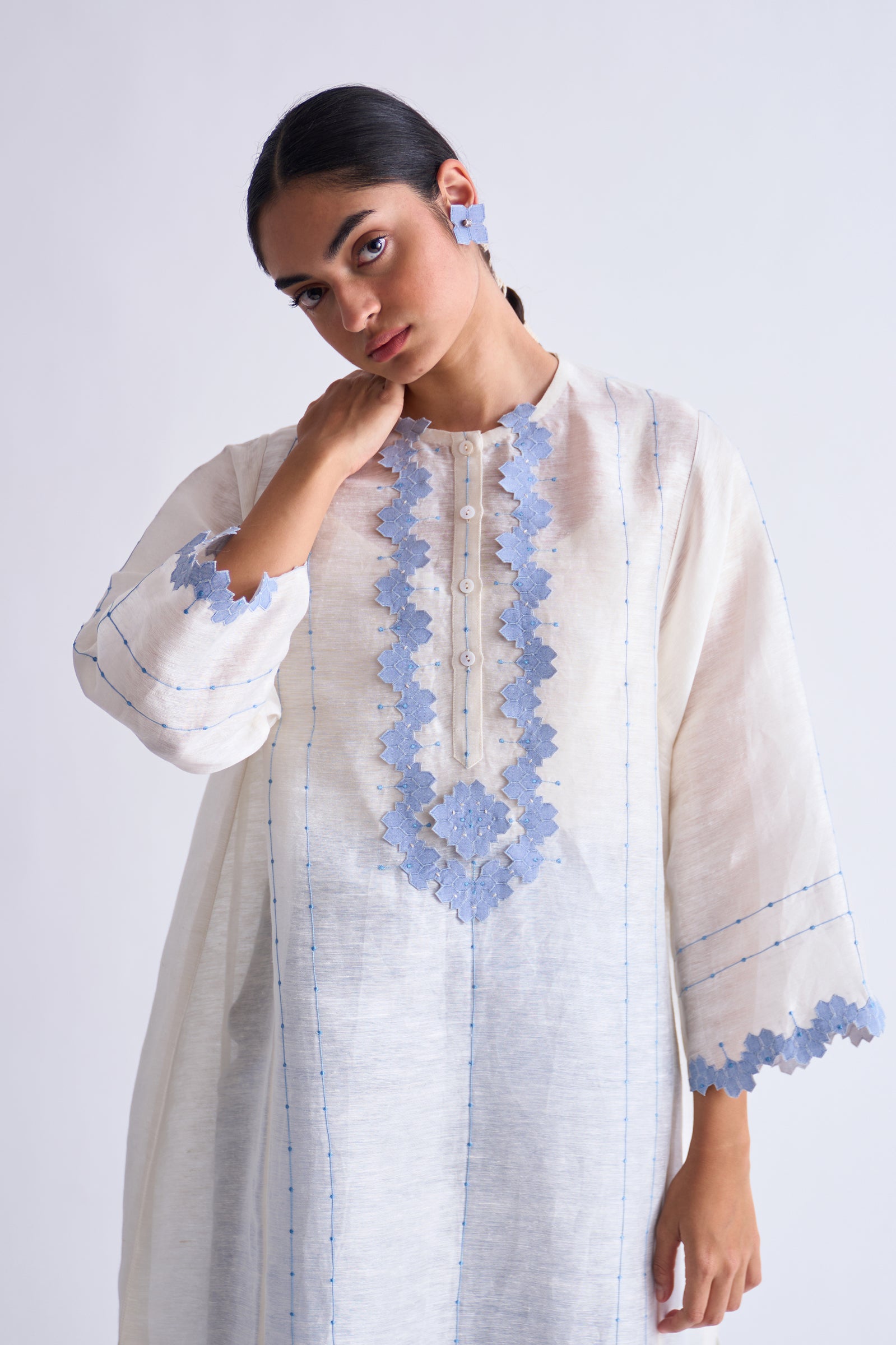 LINEN KAFTAN TUNIC