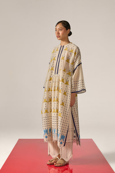 APPLIQUE' AND CUTWORK CENTRE GATHER KAFTAN KAMEEZ