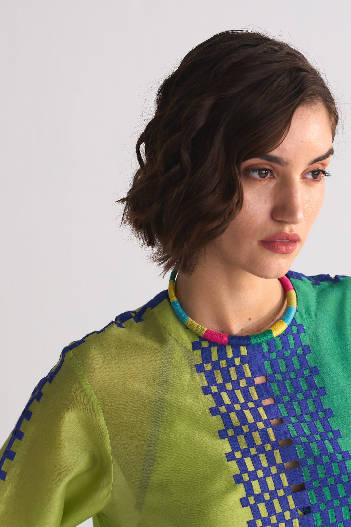 COLOUR BLOCKED APPLIQUE' AND CUTWORK KAMEEZ