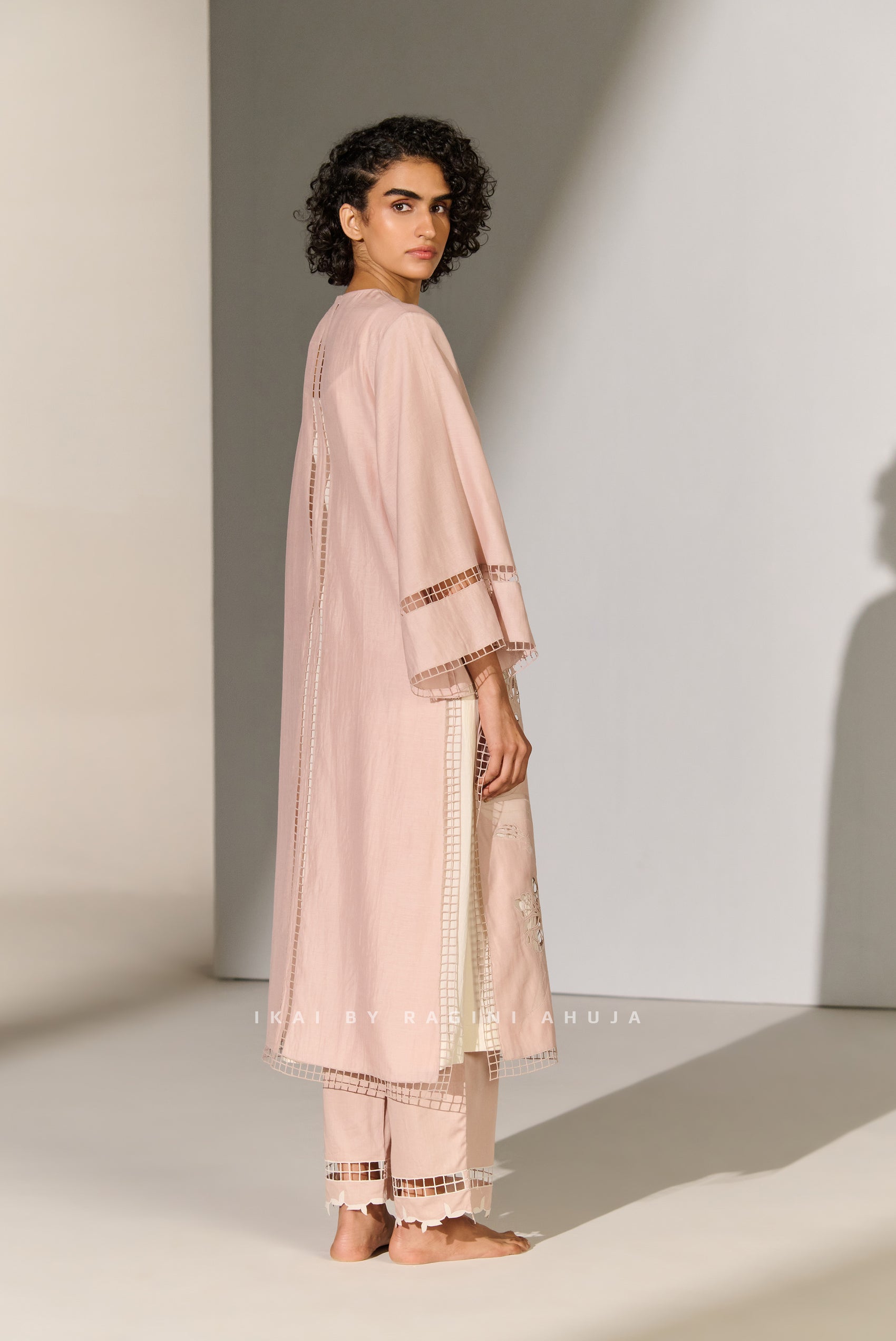 GEOMETRIC FLORAL CUTWORK MILD A-LINE KAMEEZ SMV