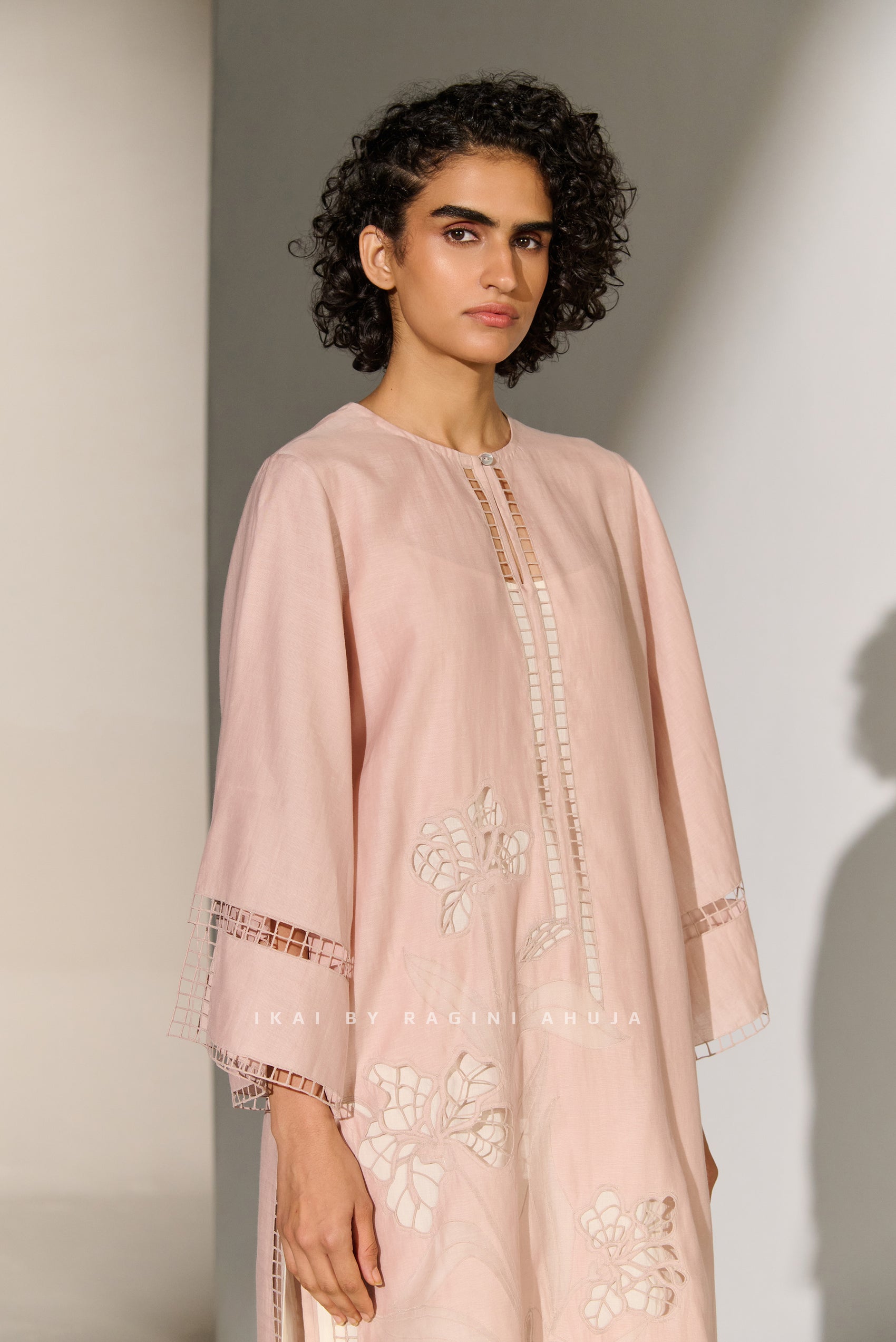 GEOMETRIC FLORAL CUTWORK MILD A-LINE KAMEEZ SMV