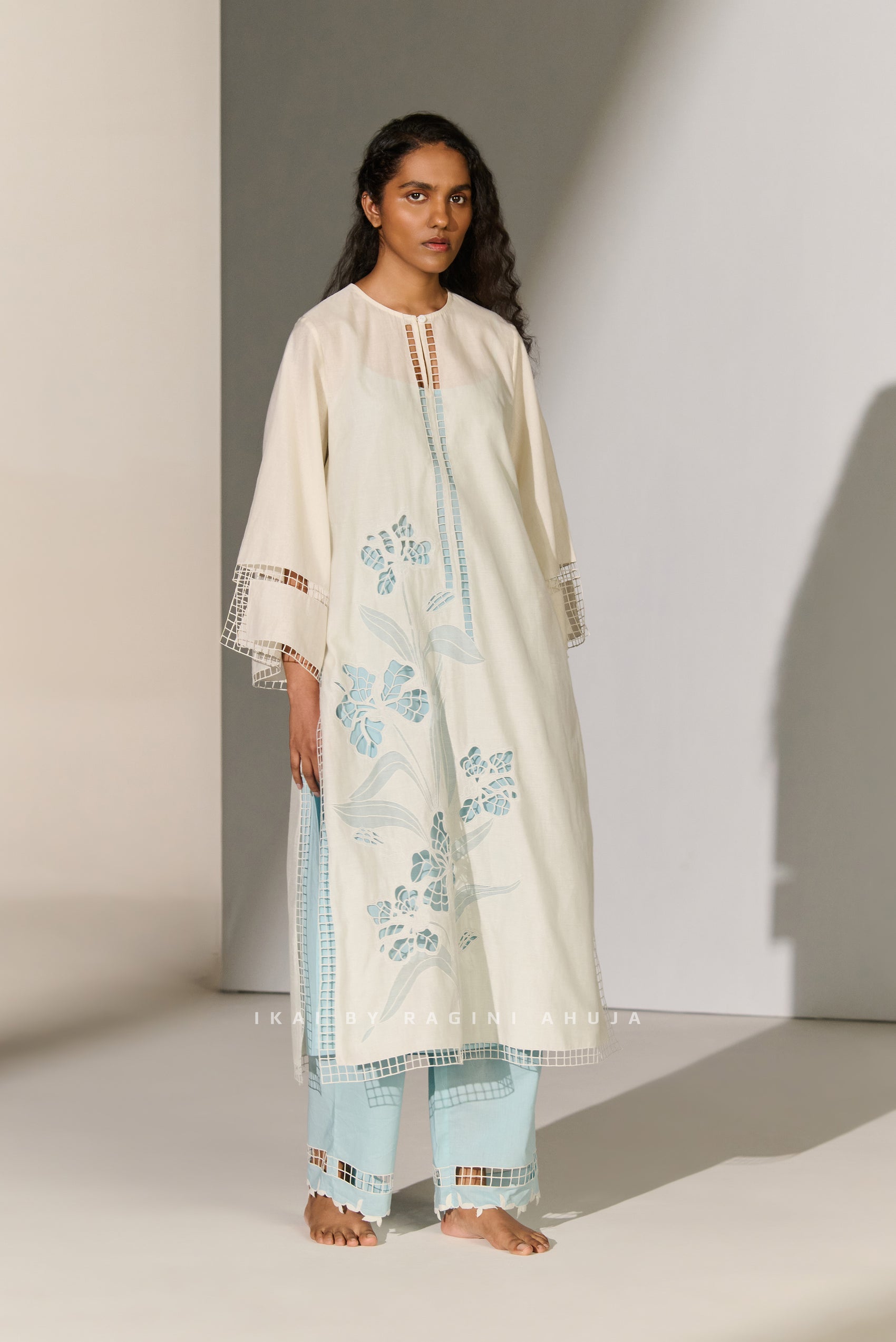 GEOMETRIC FLORAL CUTWORK MILD A-LINE KAMEEZ