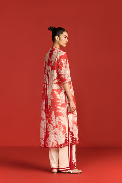 FLORAL PRINT AND CUTWORK PLEATED KAMEEZ