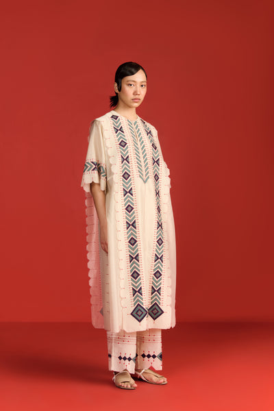 APPLIQUE' AND CUTWORK PANELLED KAFTAN KAMEEZ