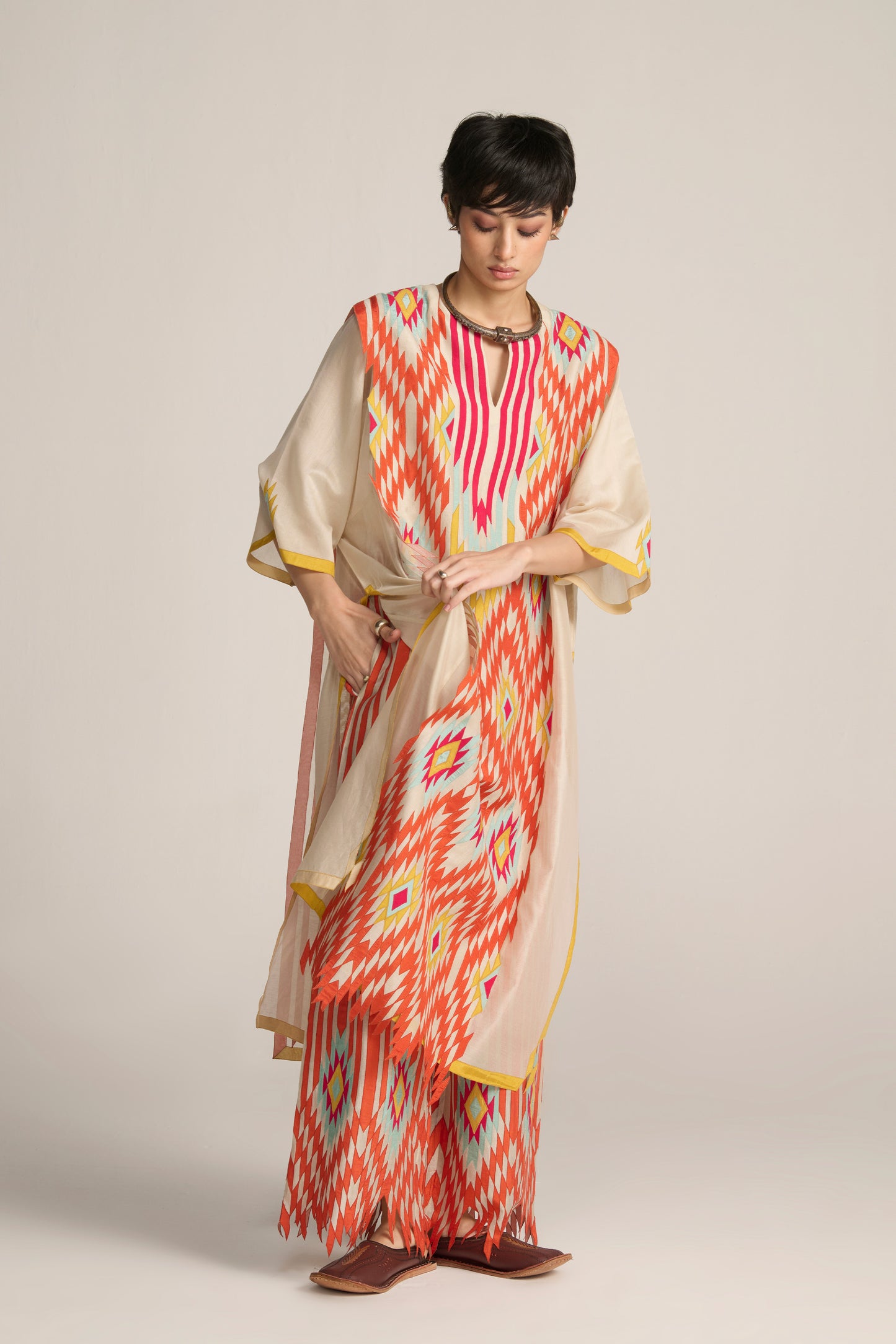3D PANELLED KAFTAN KAMEEZ