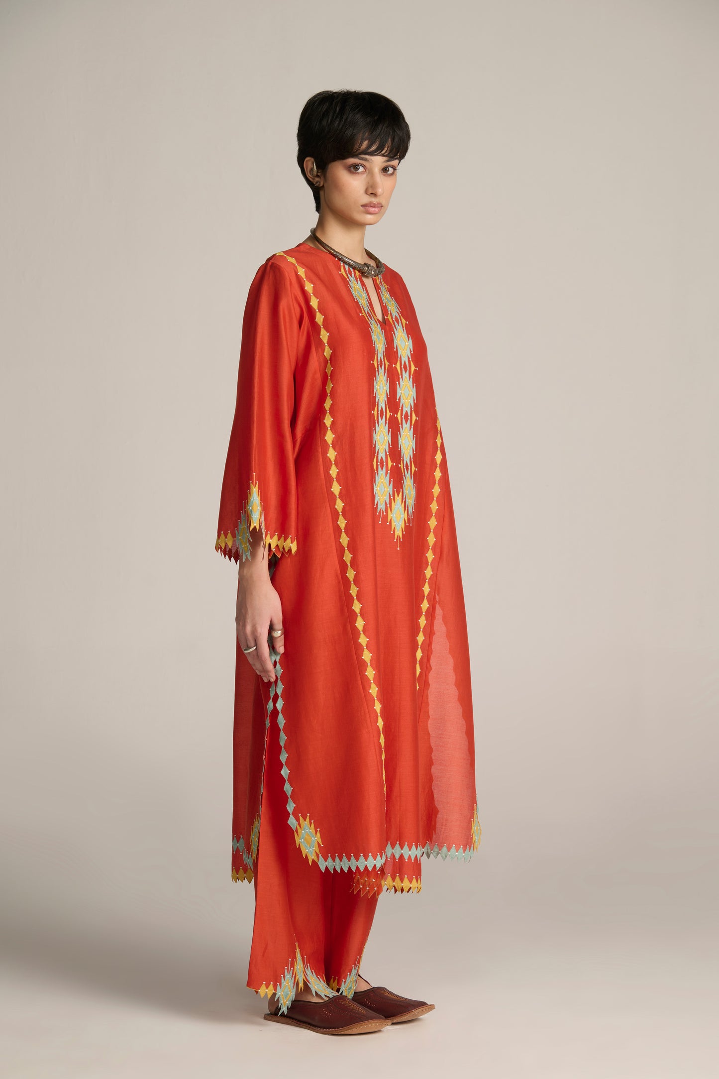 PANELLED KAFTAN KAMEEZ