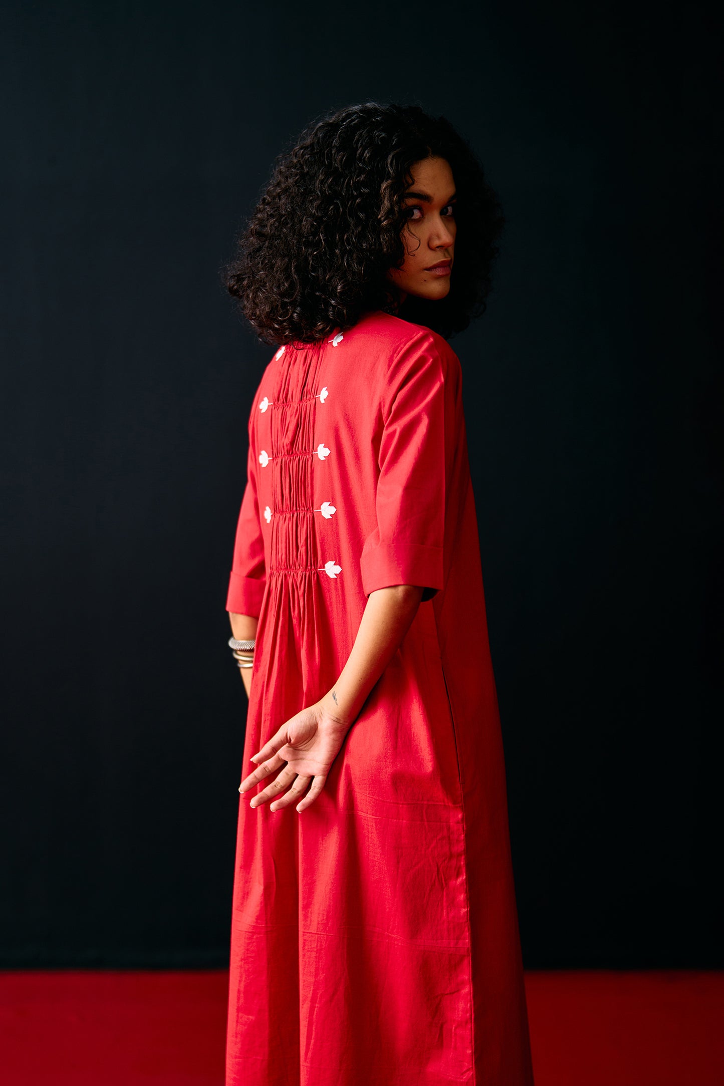 RED CENTRE GATHER DRESS