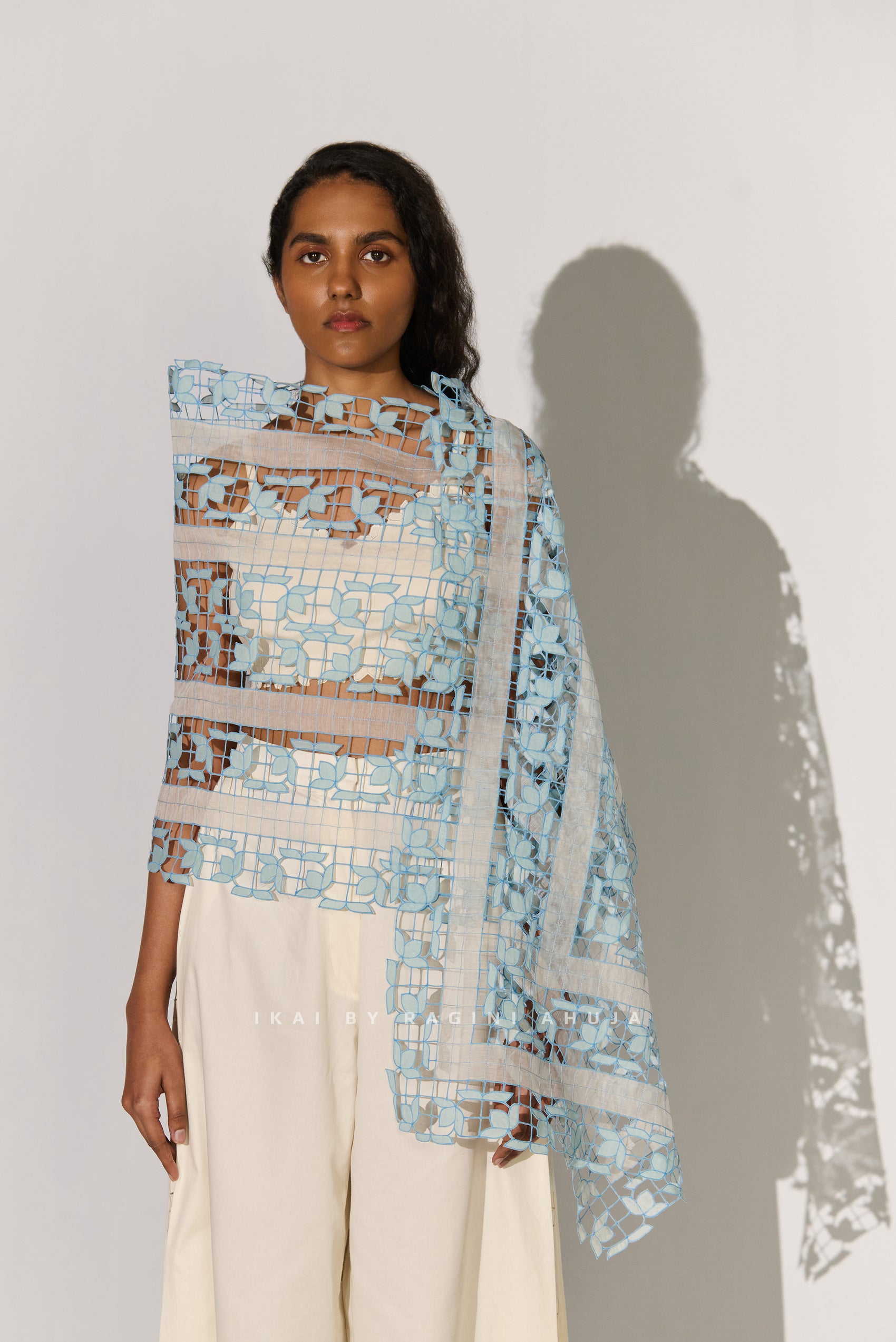 GEOMETRIC FLORAL CUTWORK SCARF IVR/SKY