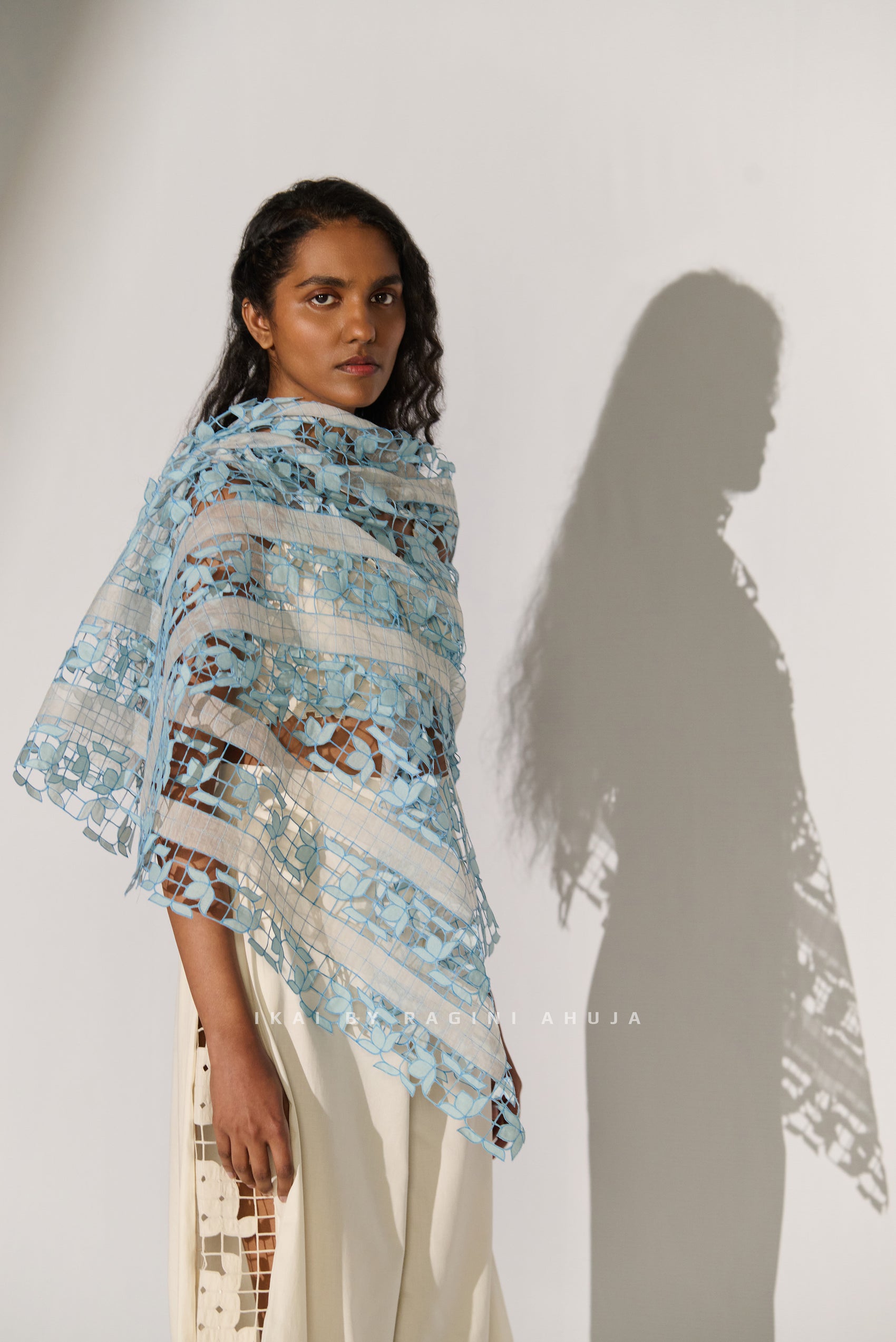 GEOMETRIC FLORAL CUTWORK SCARF IVR/SKY