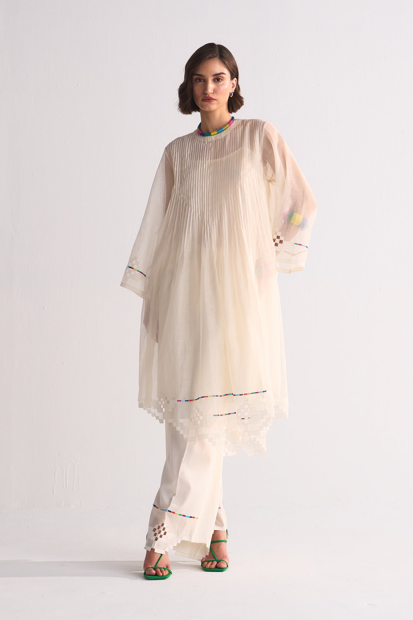 SUPER PLEATED APPLIQUE', CUTWORK AND THREAD KAMEEZ