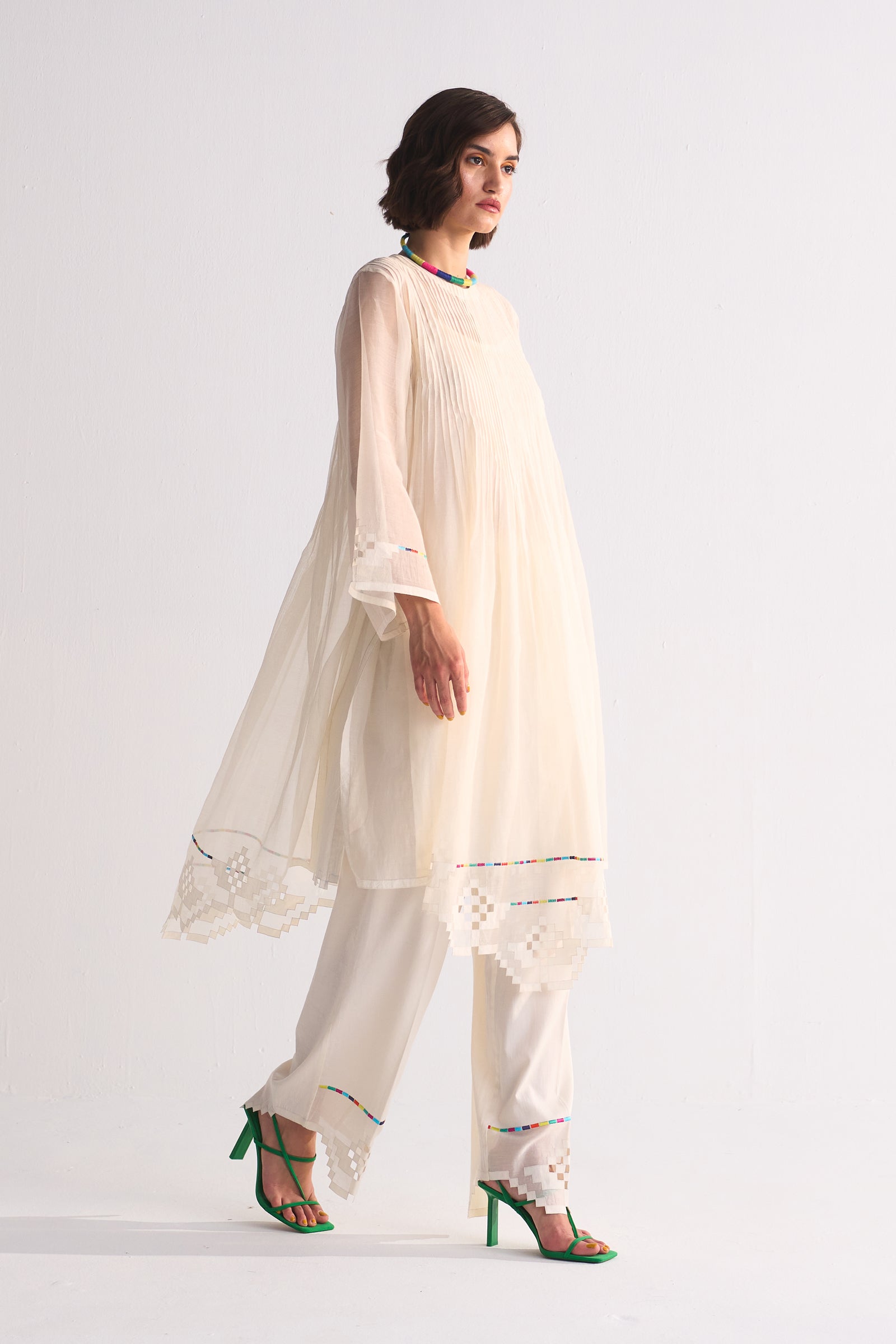 SUPER PLEATED APPLIQUE', CUTWORK AND THREAD KAMEEZ