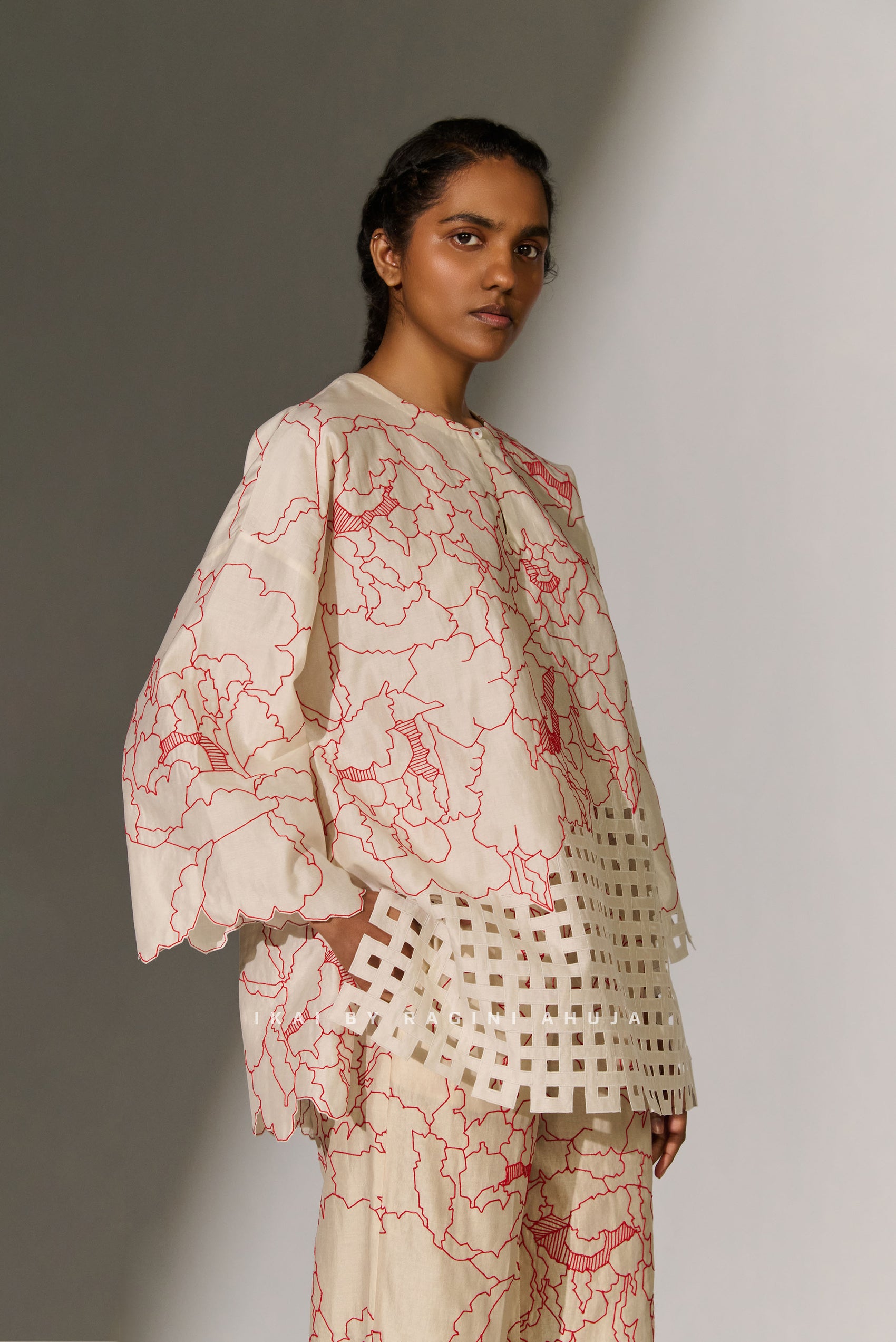 GEOMETRIC FLORAL CUTWORK SHIRT IVR