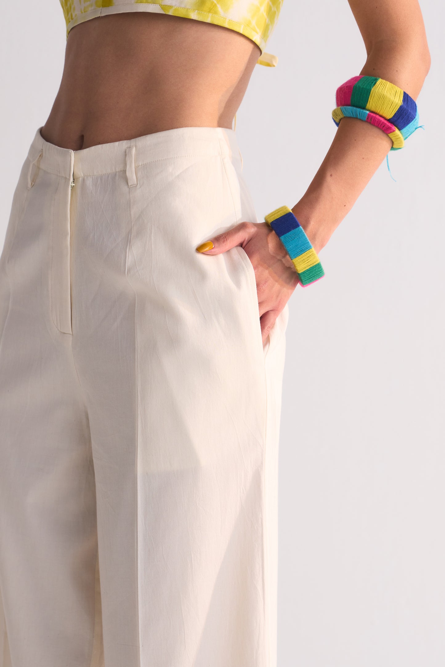 APPLIQUE' CUTWORK AND THREAD PANTS