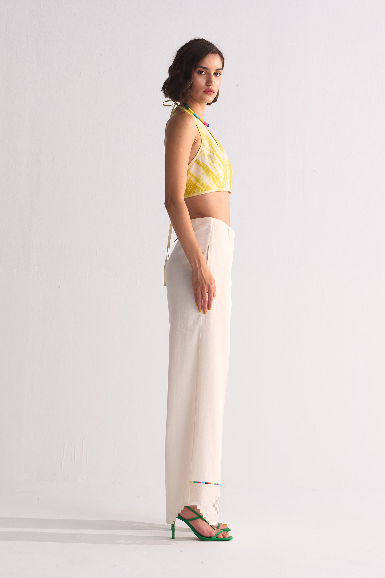 APPLIQUE' CUTWORK AND THREAD PANTS