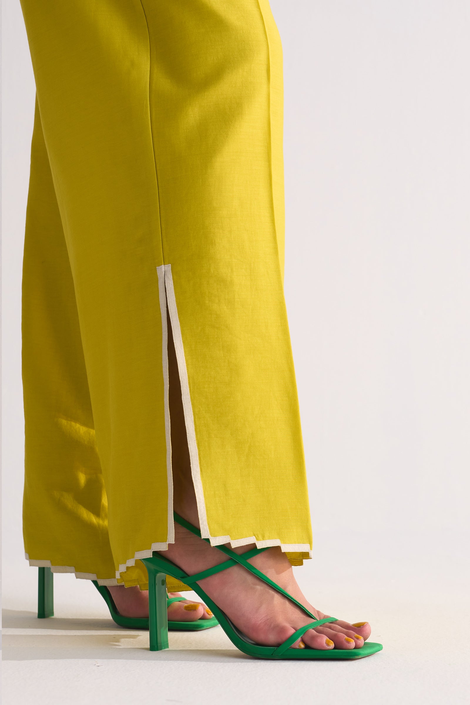 SLIT APPLIQUE' PANTS