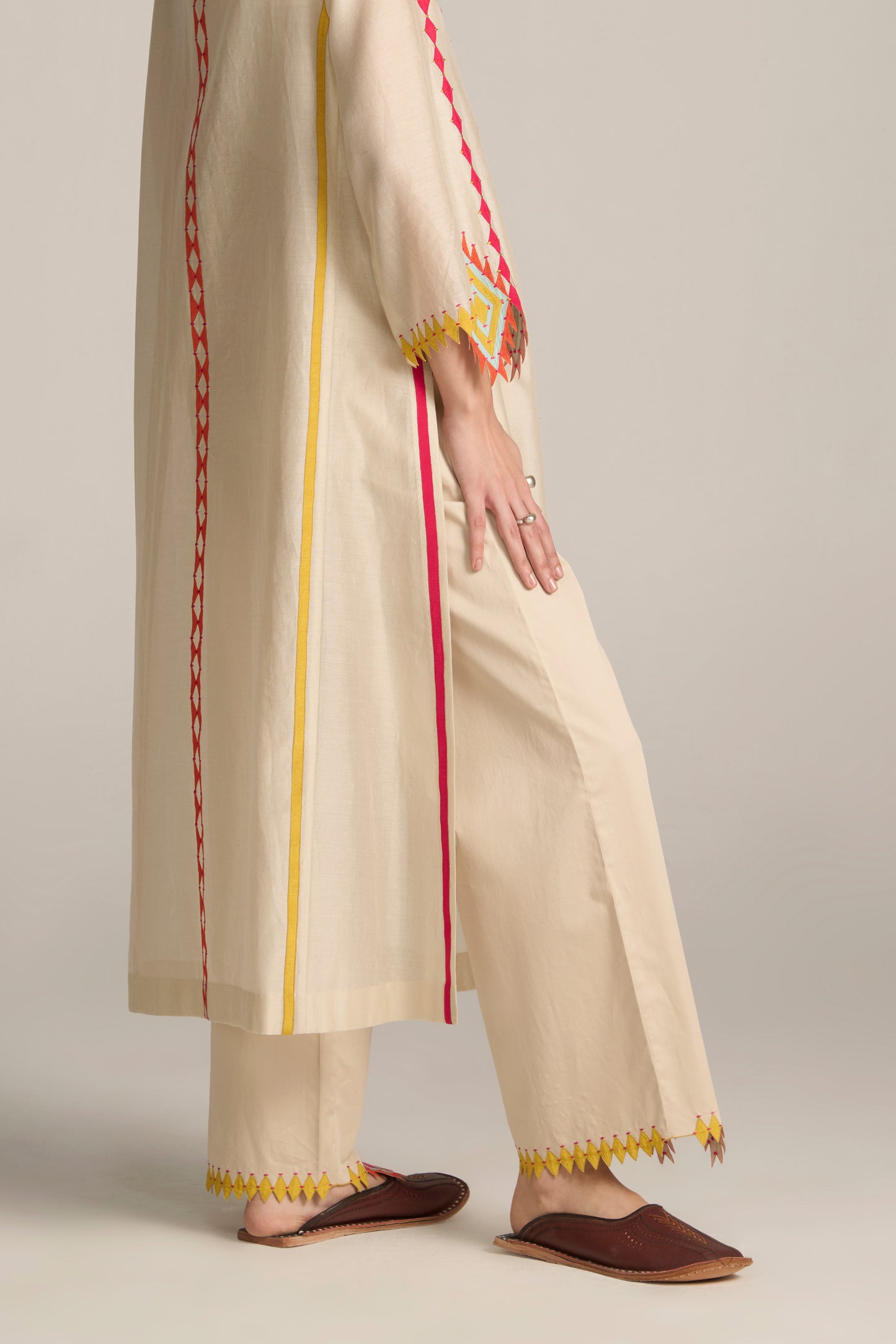 APPLIQUE' AND CUTWORK PANTS