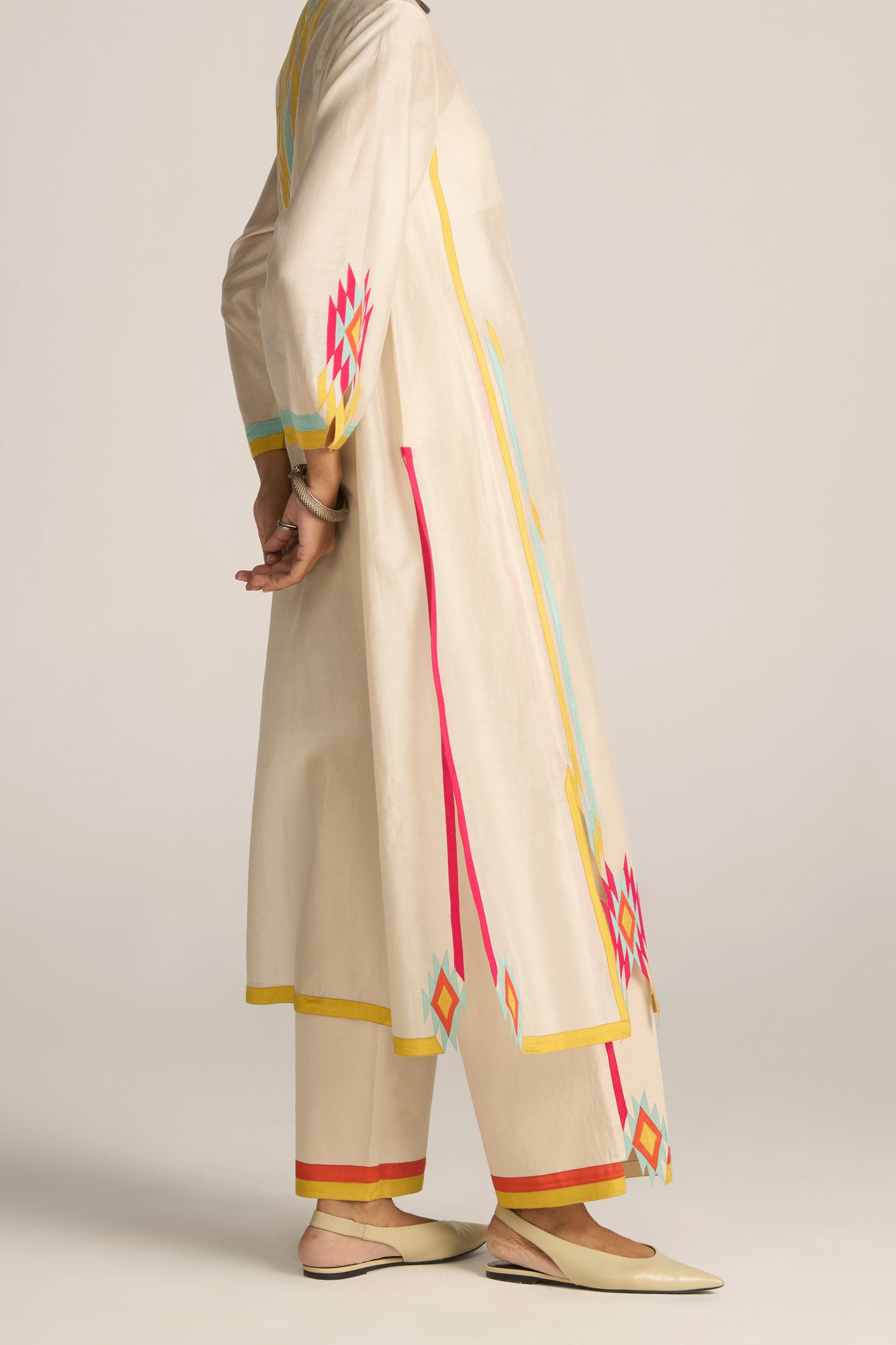 APPLIQUE' AND CUTWORK PANTS