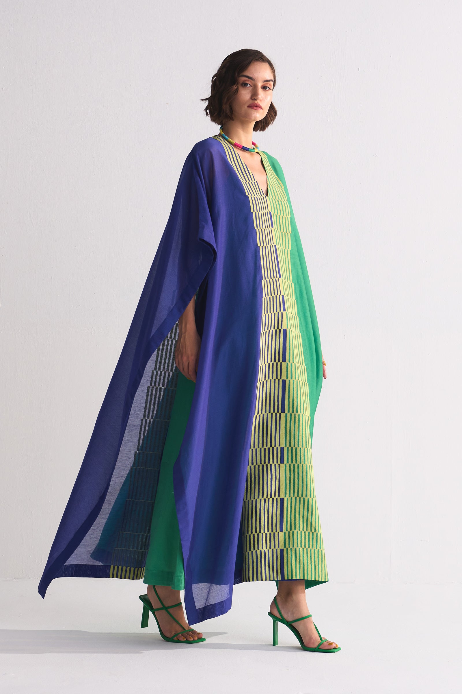 COLOUR BLOCKED APPLIQUE' KAFTAN