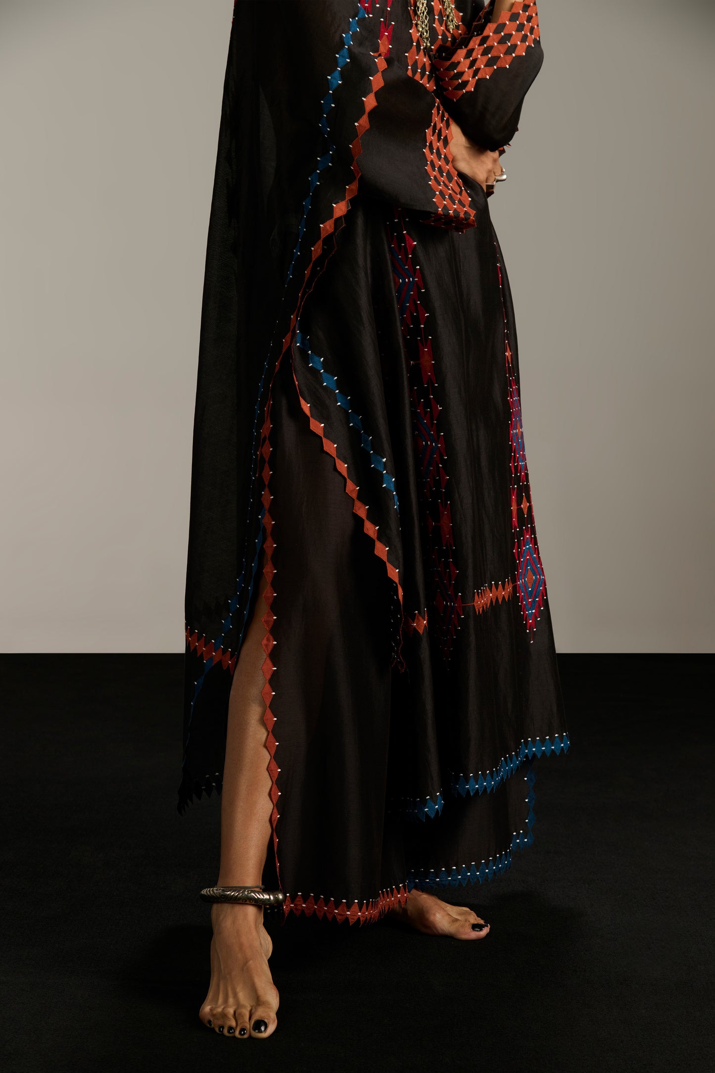 TABLE MAT KAFTAN