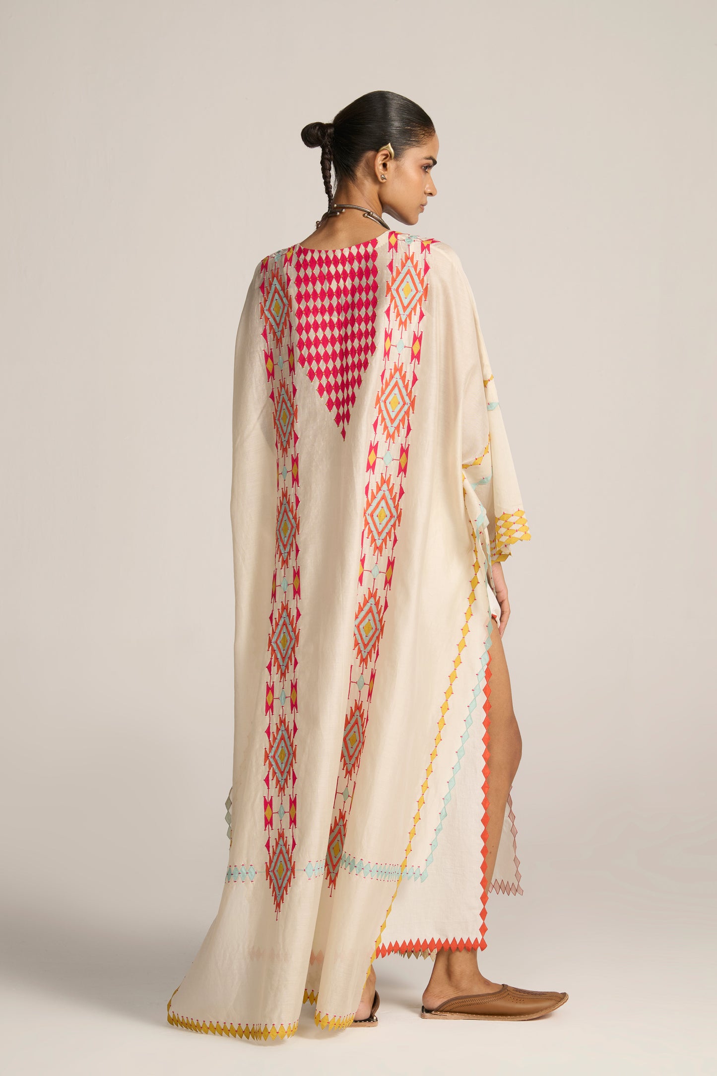 TABLE MAT KAFTAN