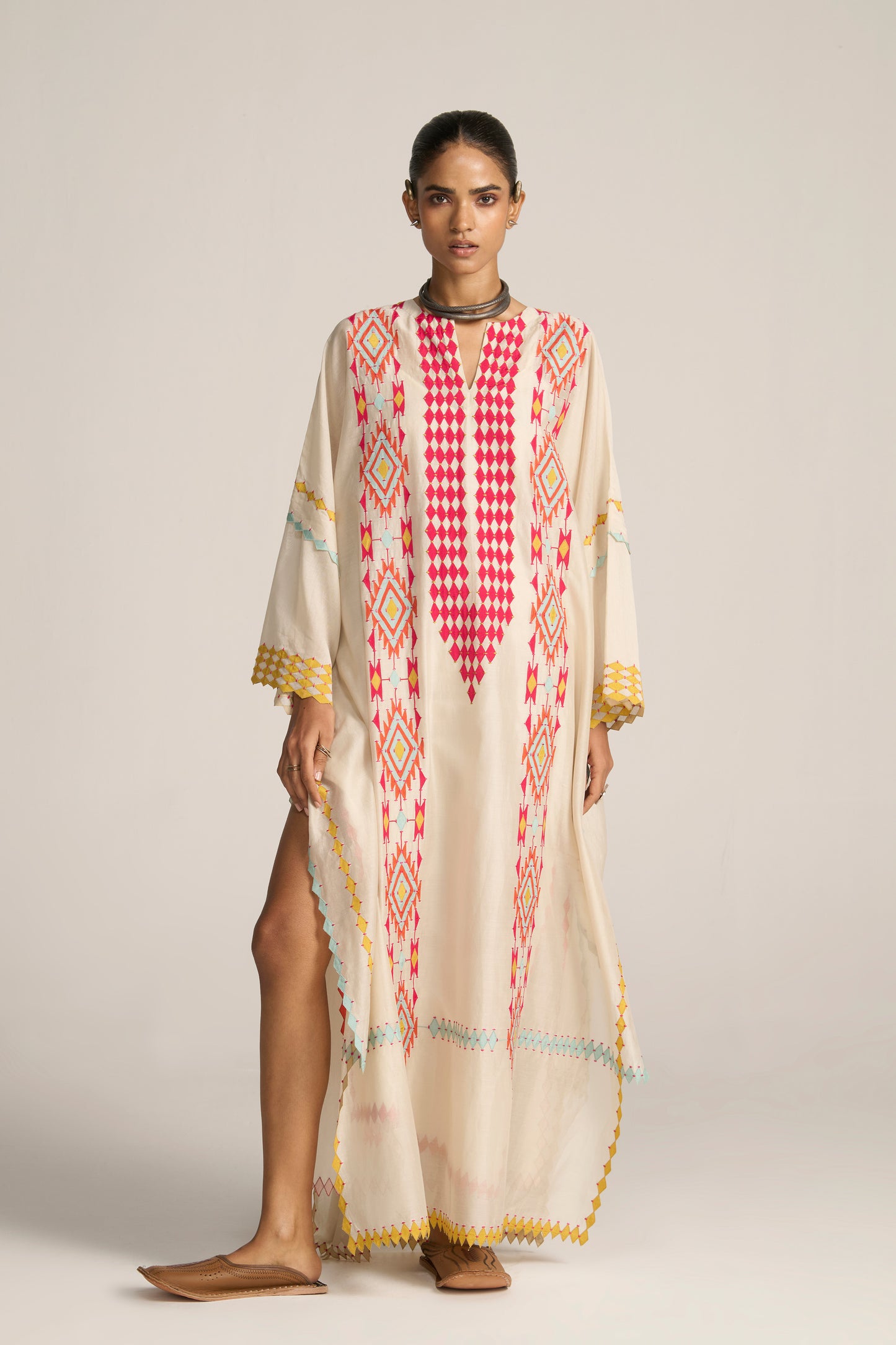TABLE MAT KAFTAN