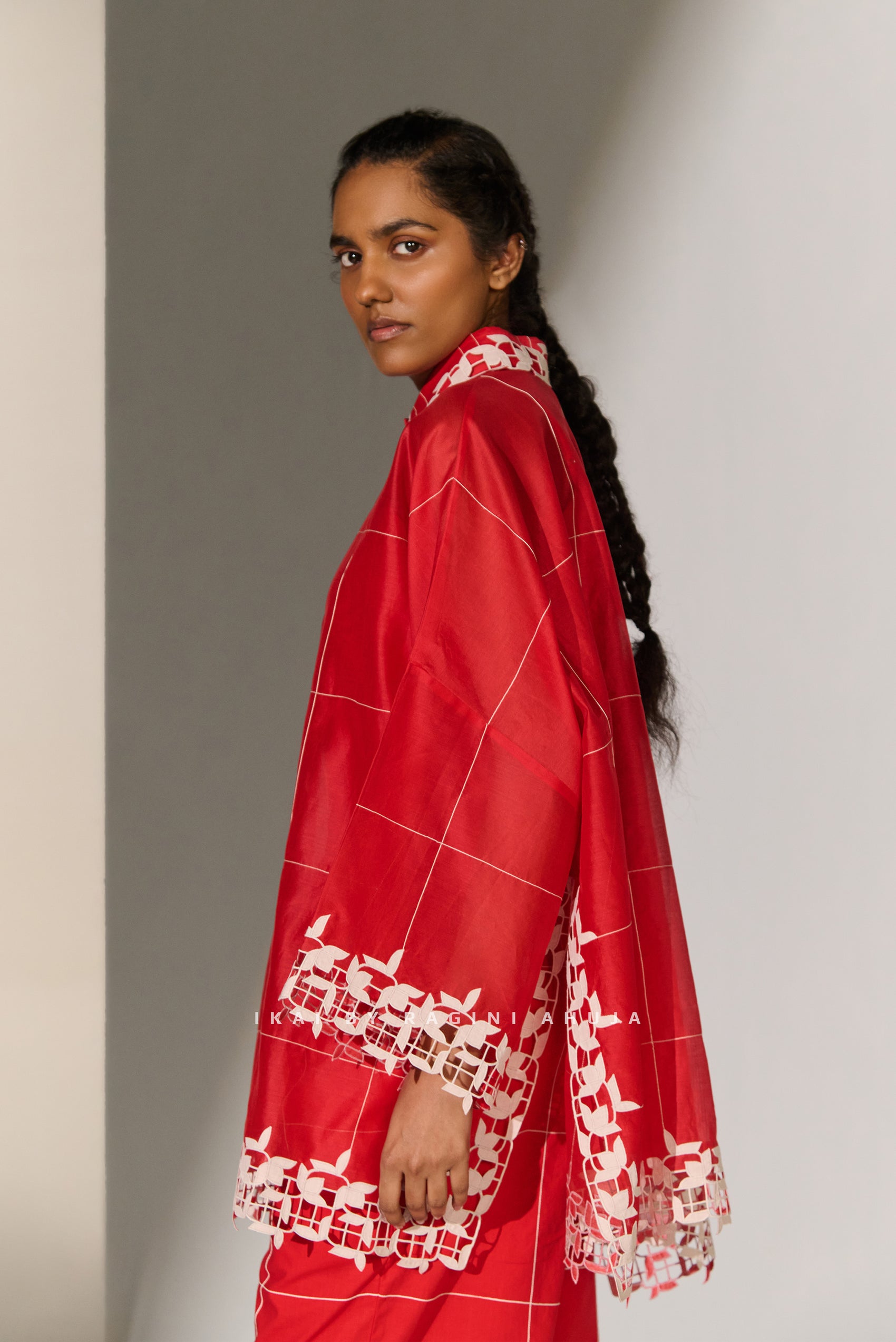GEOMETRIC FLORAL CUTWORK KAFTAN SHIRT RED