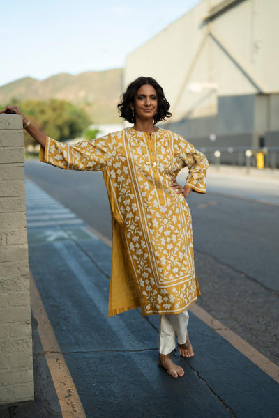 GEOMETRIC APPLIQUE' KAMEEZ