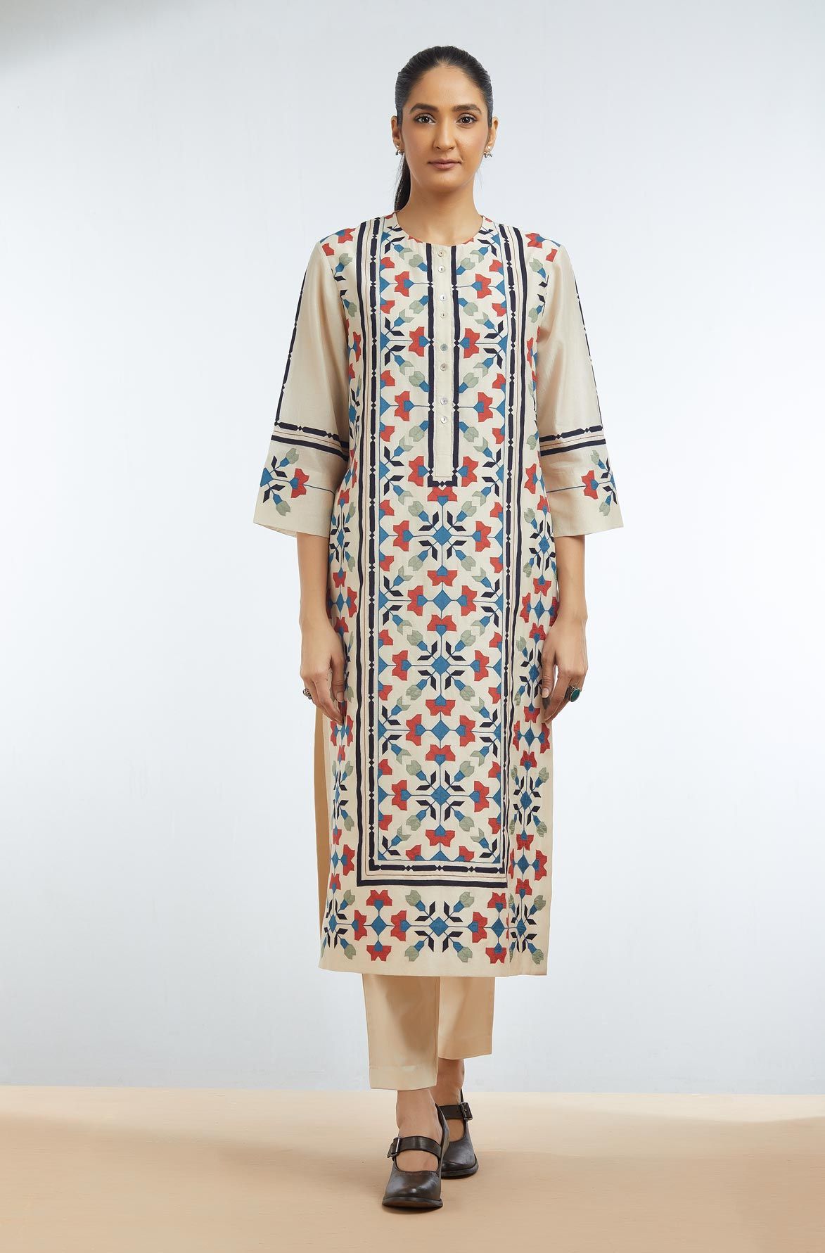 FLORAL STRAIGHT KAMEEZ