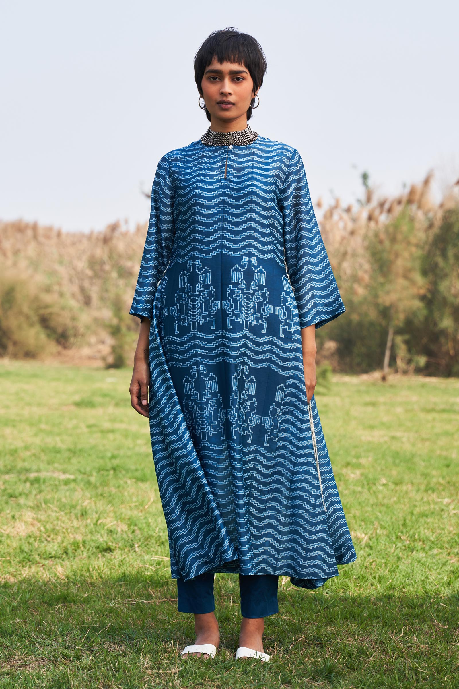 SHIBORI ALINE KAMEEZ