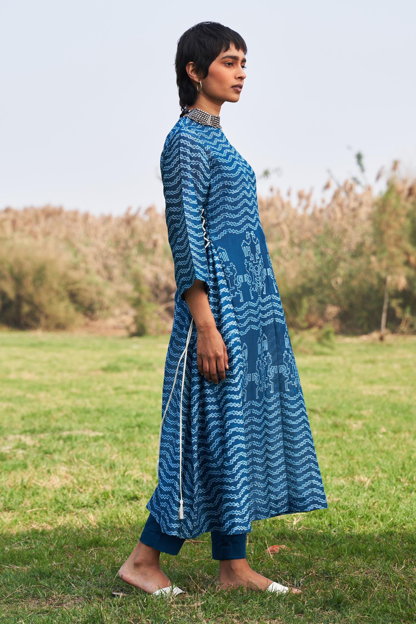 SHIBORI ALINE KAMEEZ