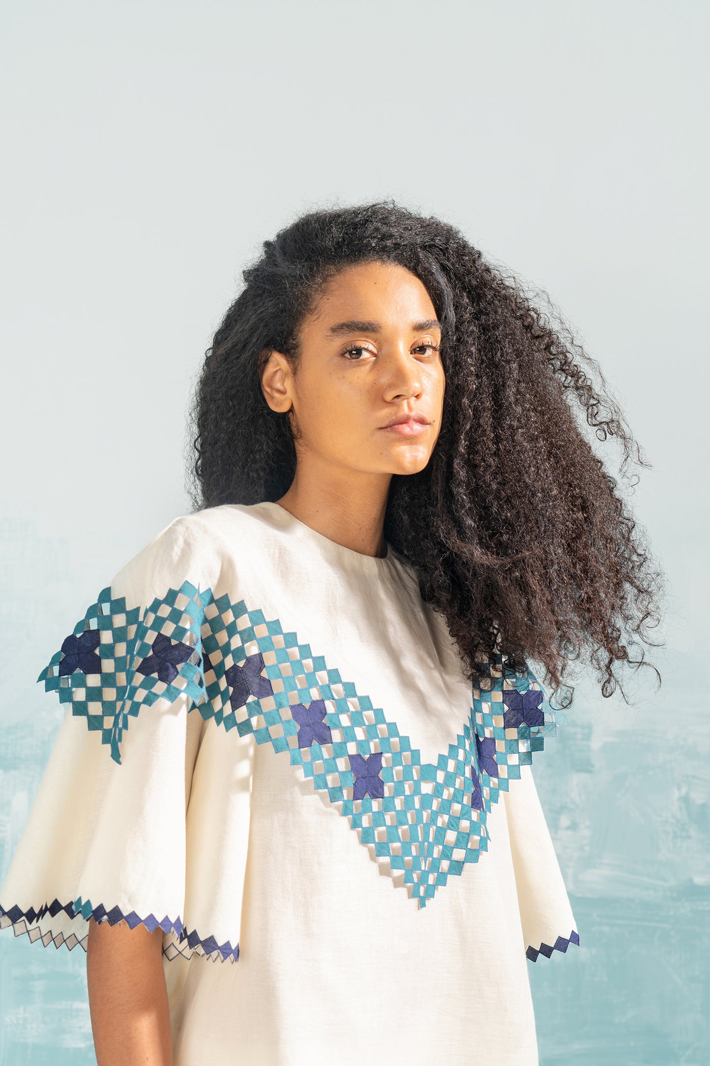 NILE CAPE CUTWORK SHIRT