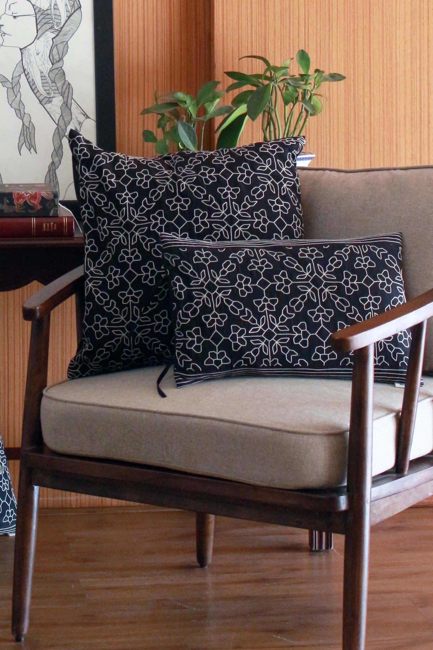 FLORAL JAAL CUSHION