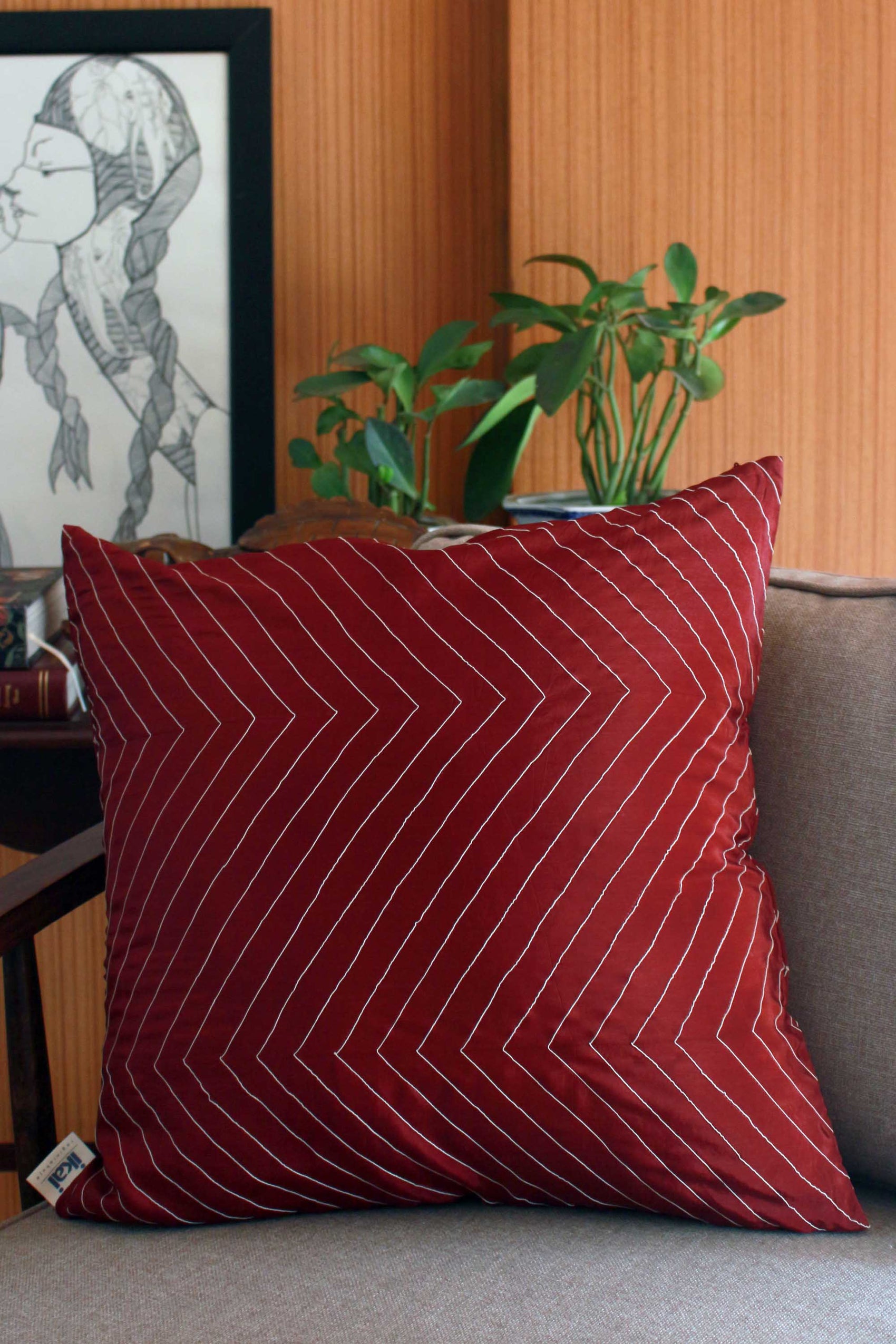 STRIPE CUSHION