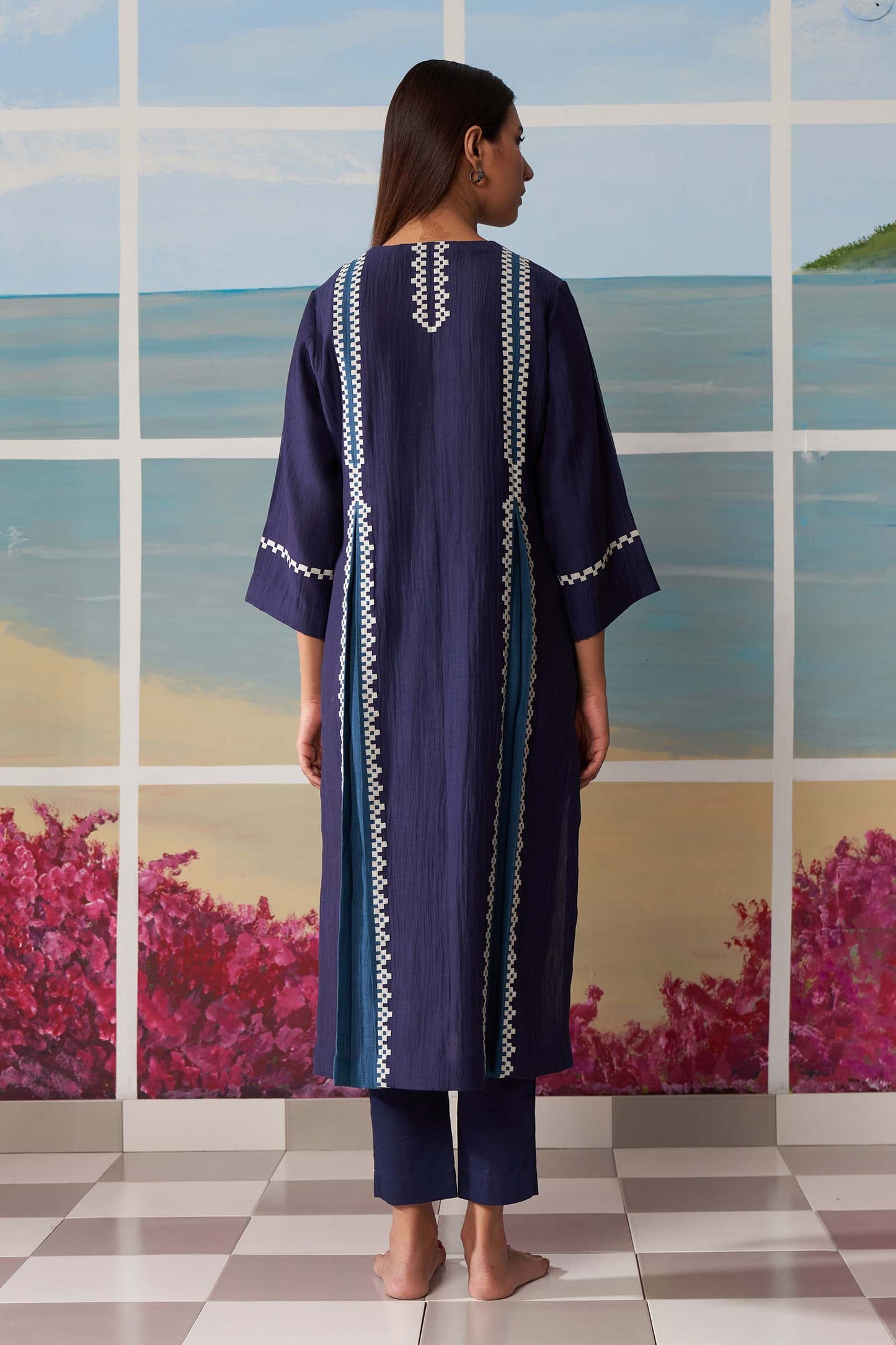 DOUBLE PLEATED KAMEEZ