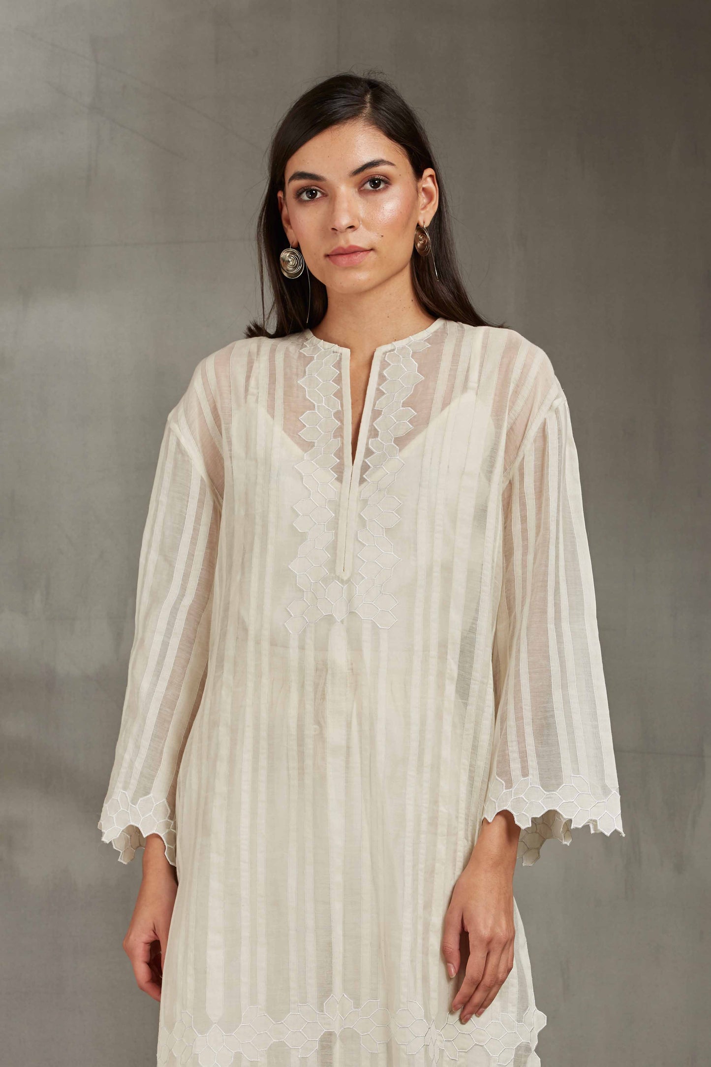 DROP SHOULDER KAMEEZ